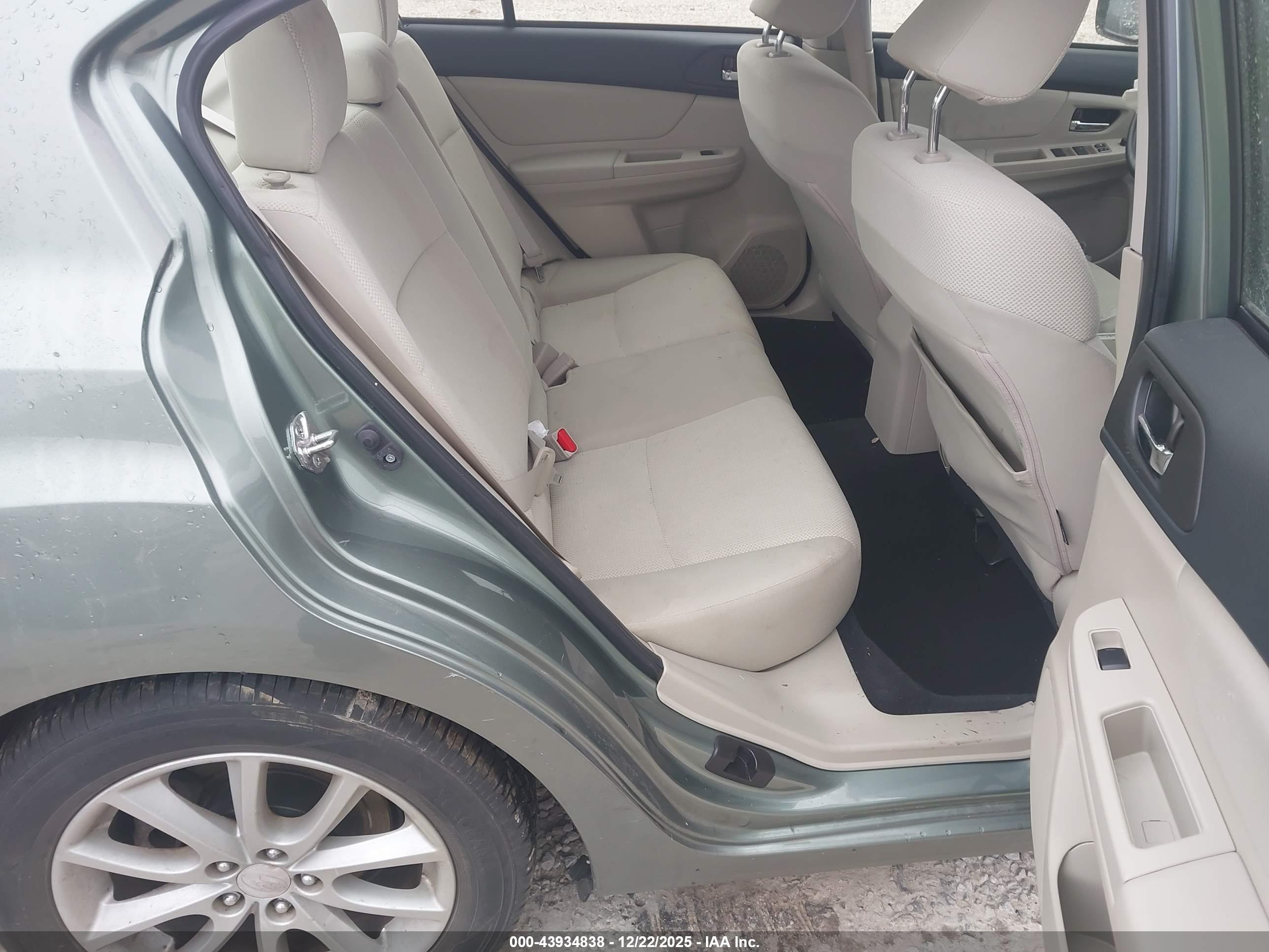 SUBARU IMPREZA image 8