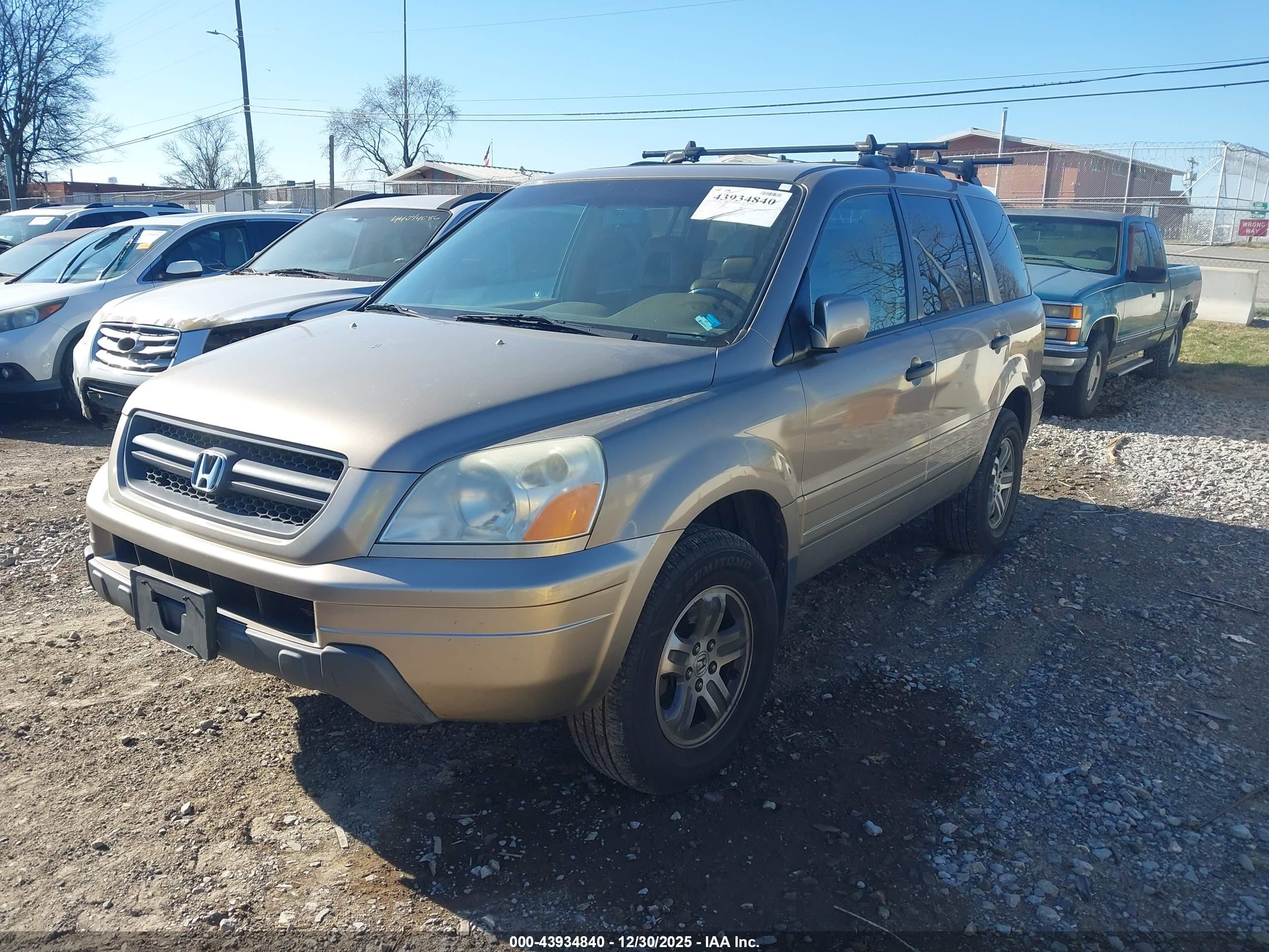 HONDA PILOT image 2
