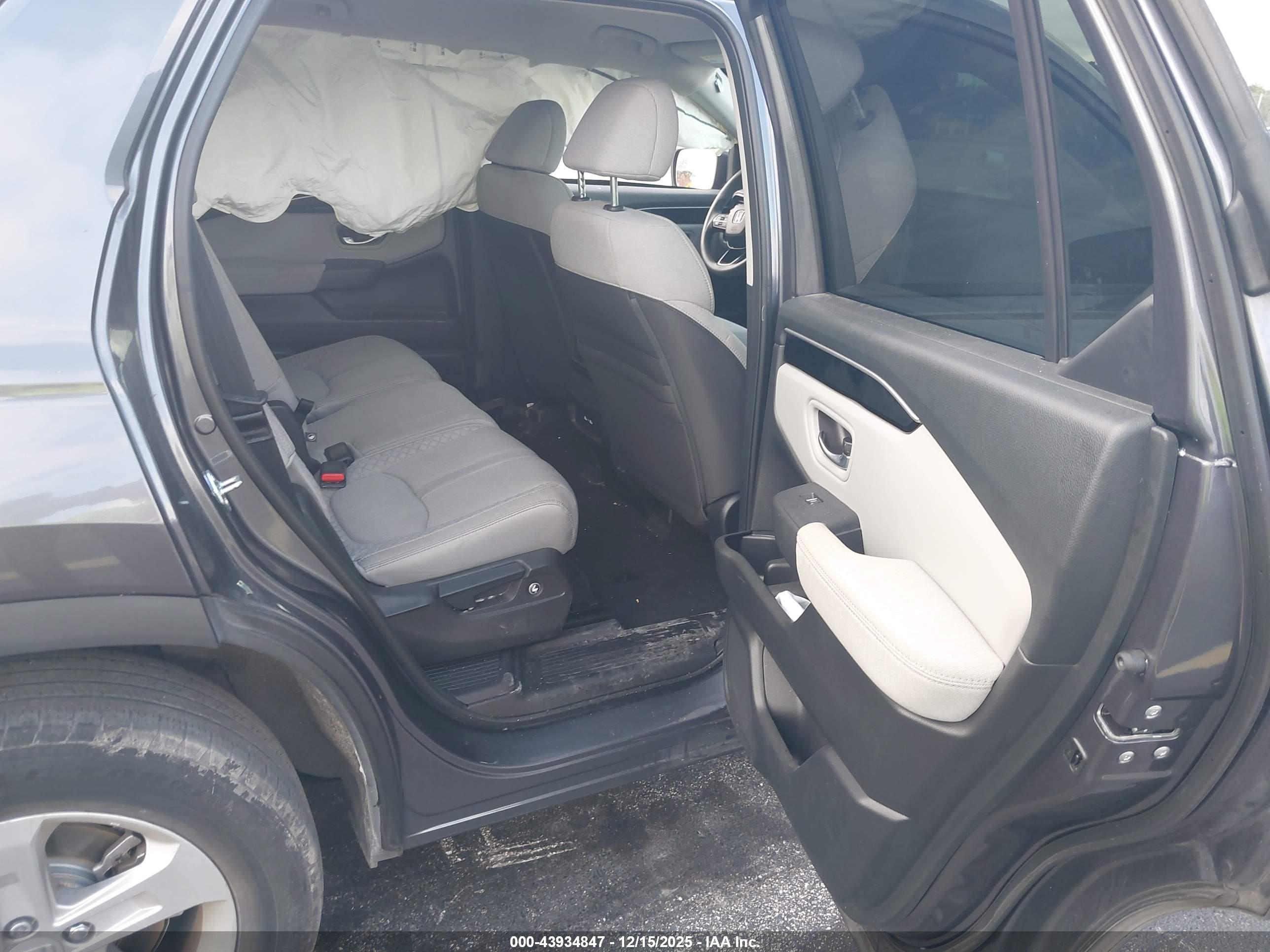 HONDA PILOT image 8