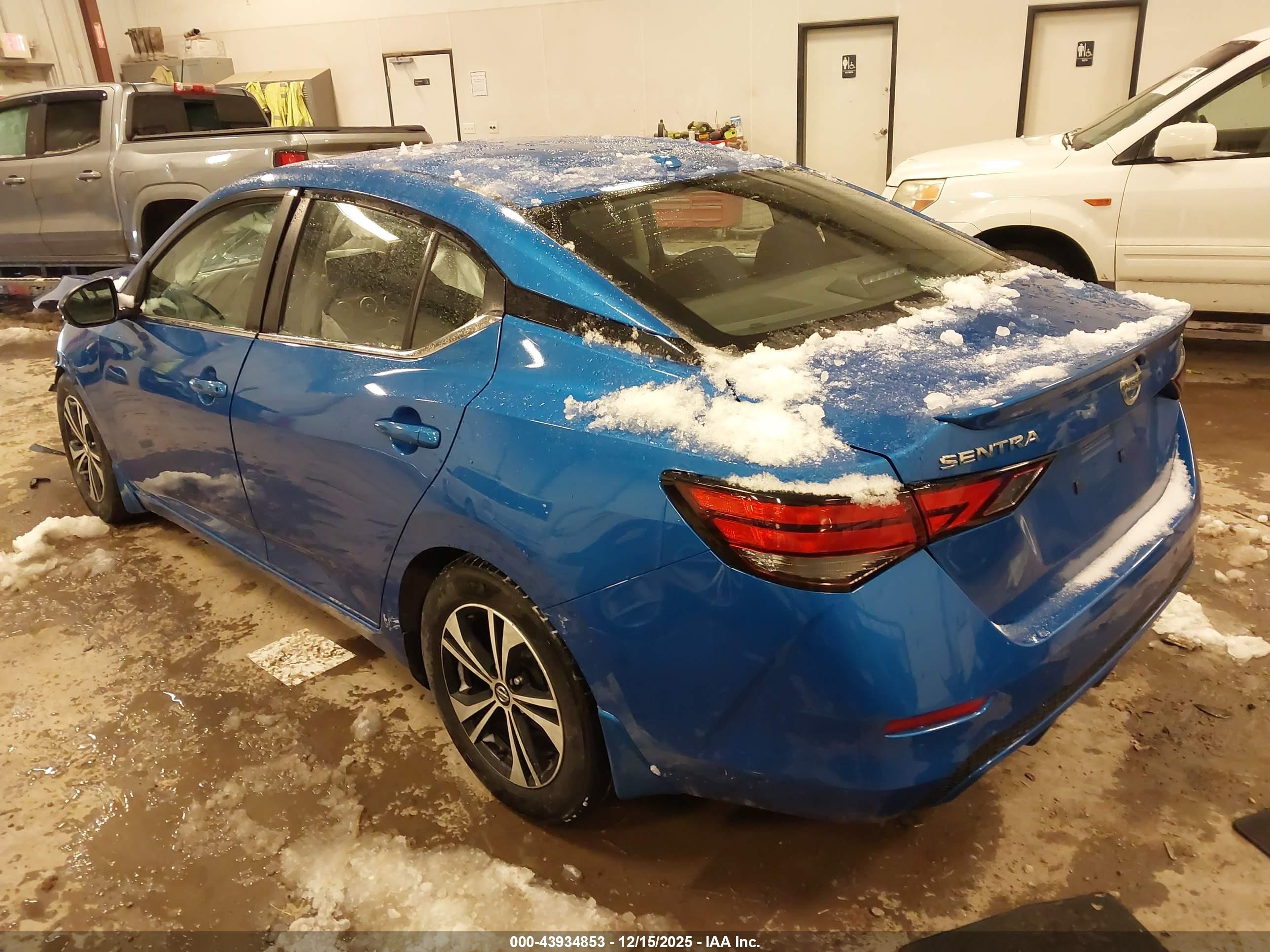 NISSAN SENTRA image 3