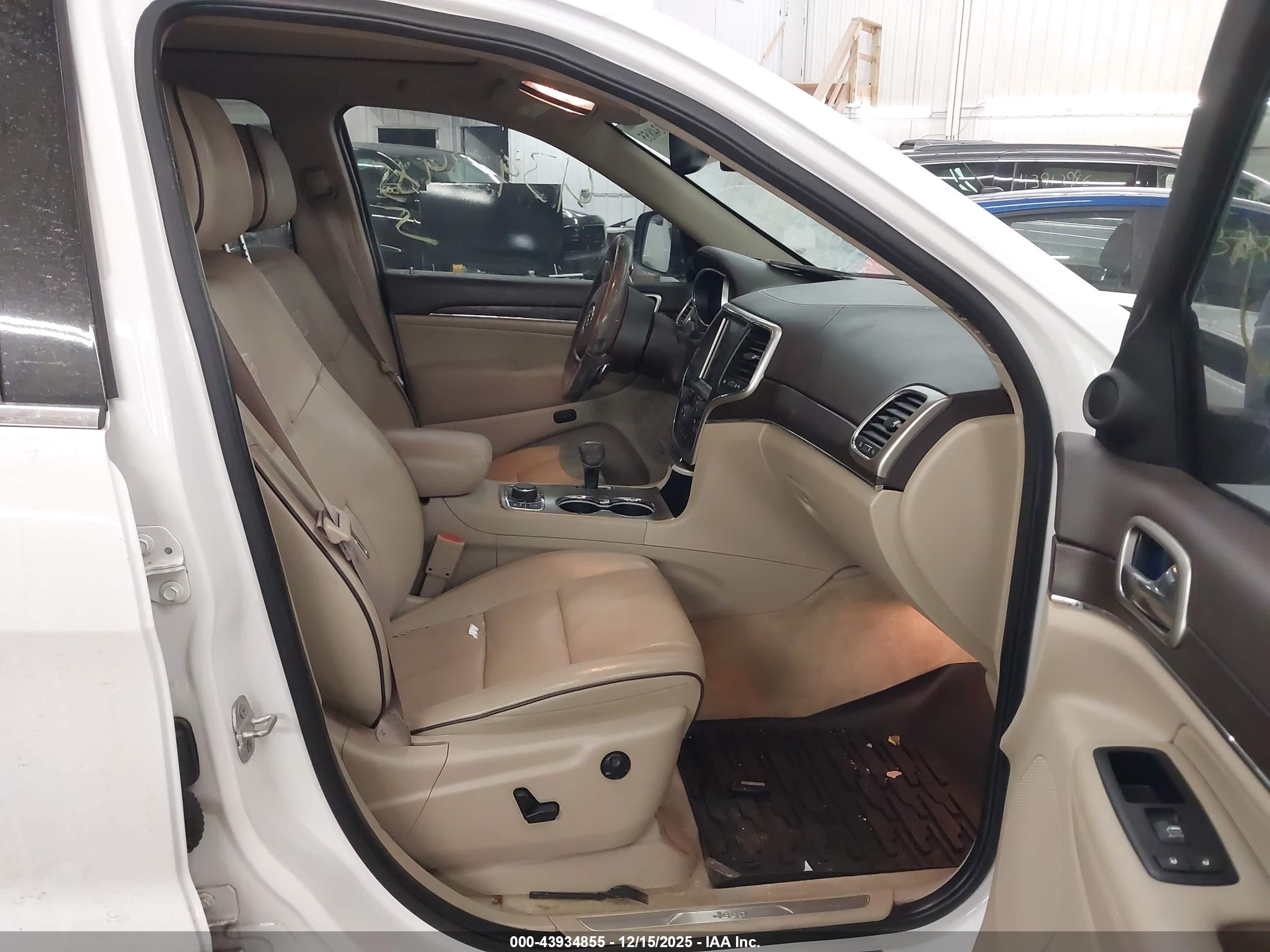JEEP GRAND image 5