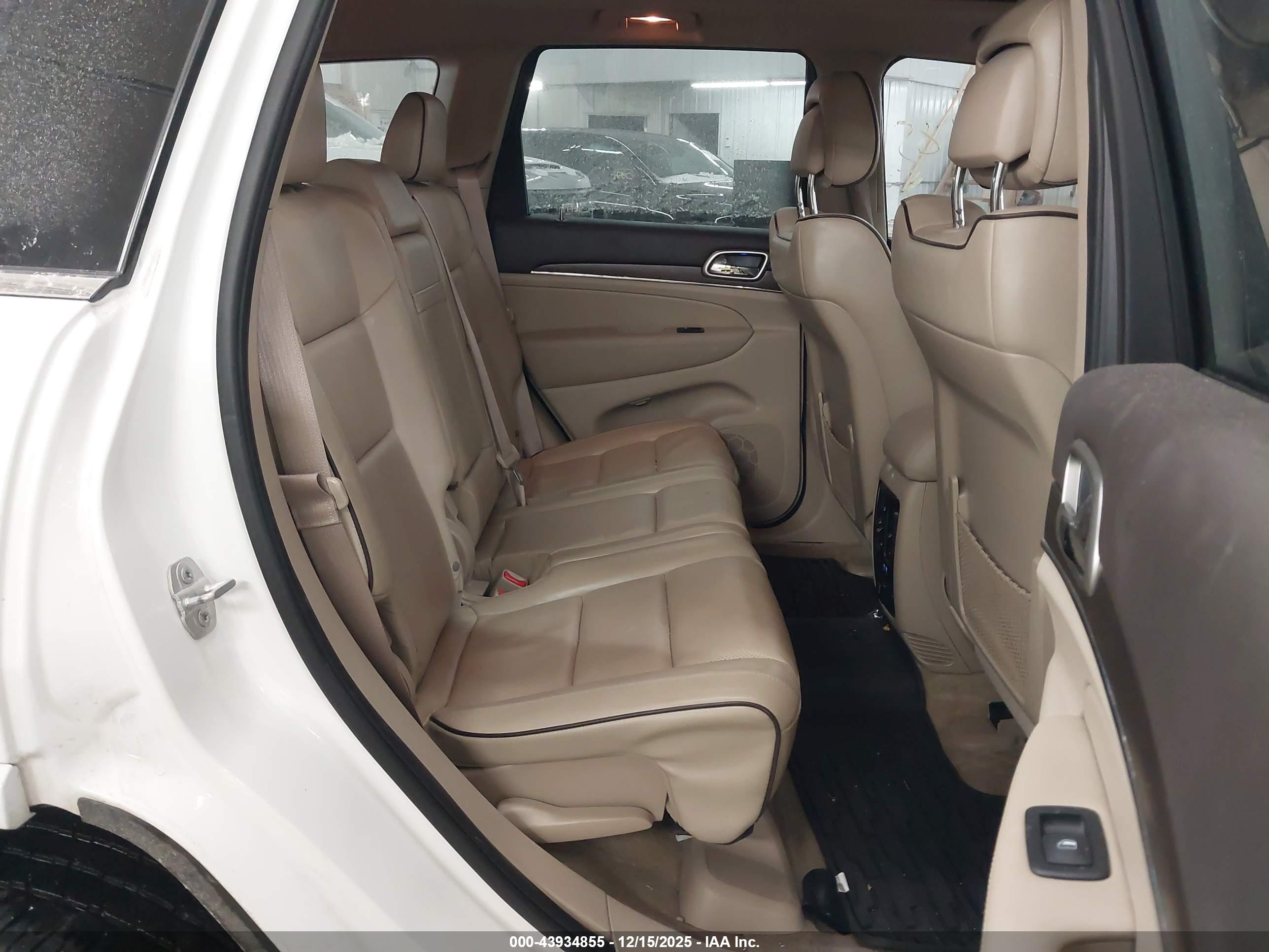 JEEP GRAND image 8