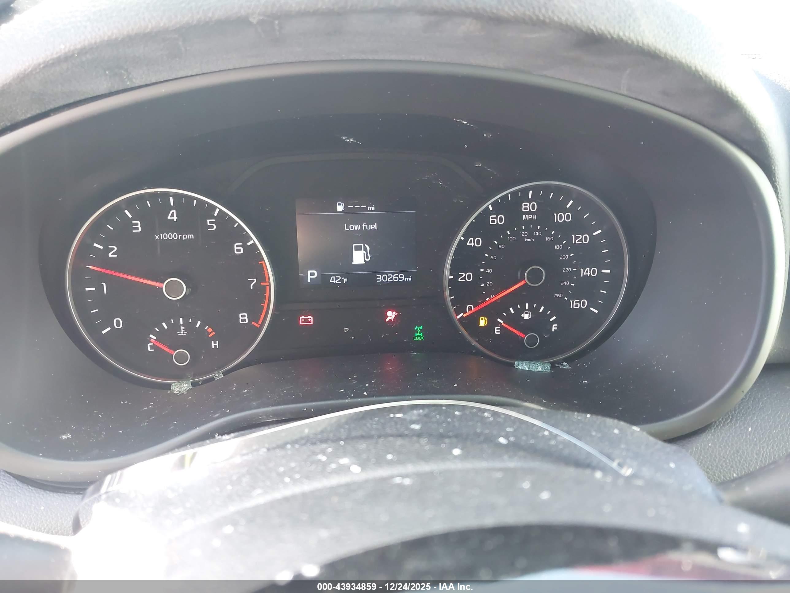 KIA SPORTAGE image 7
