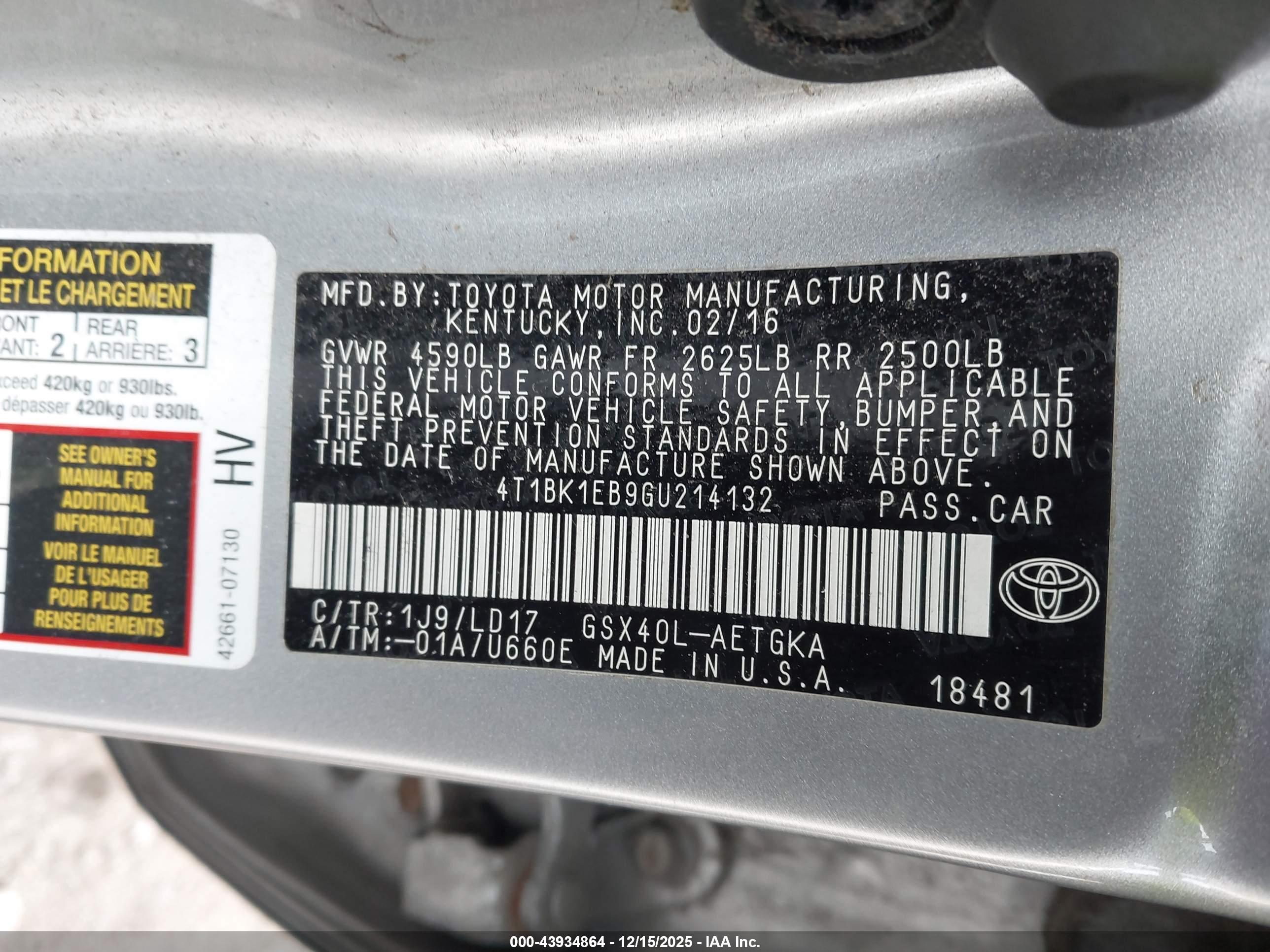 TOYOTA AVALON image 9