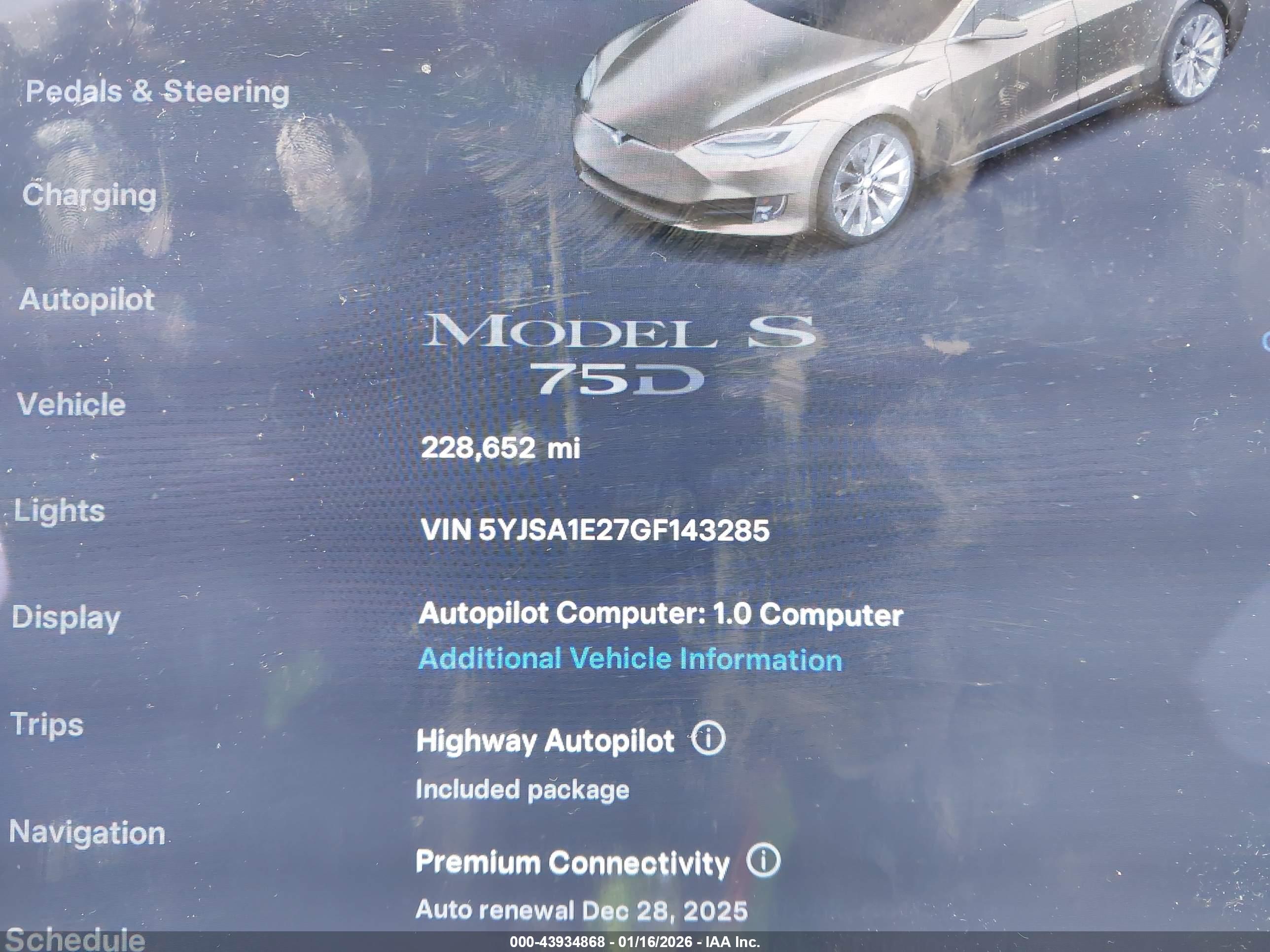 TESLA MODEL image 7