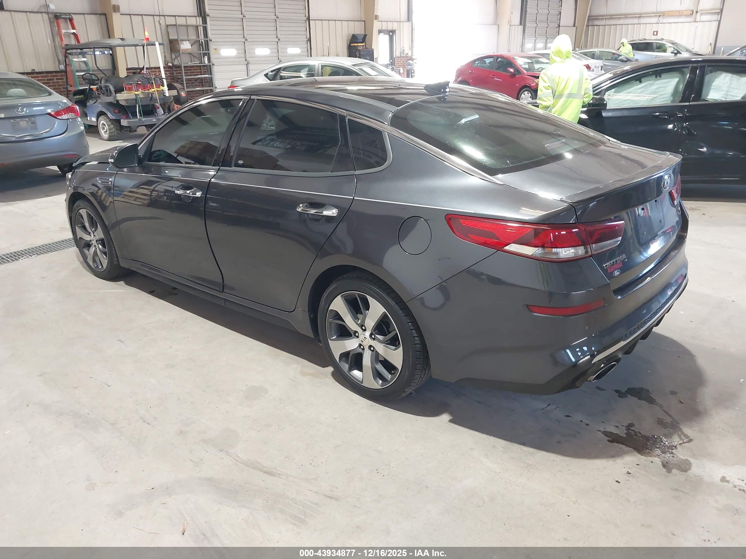 KIA OPTIMA image 3