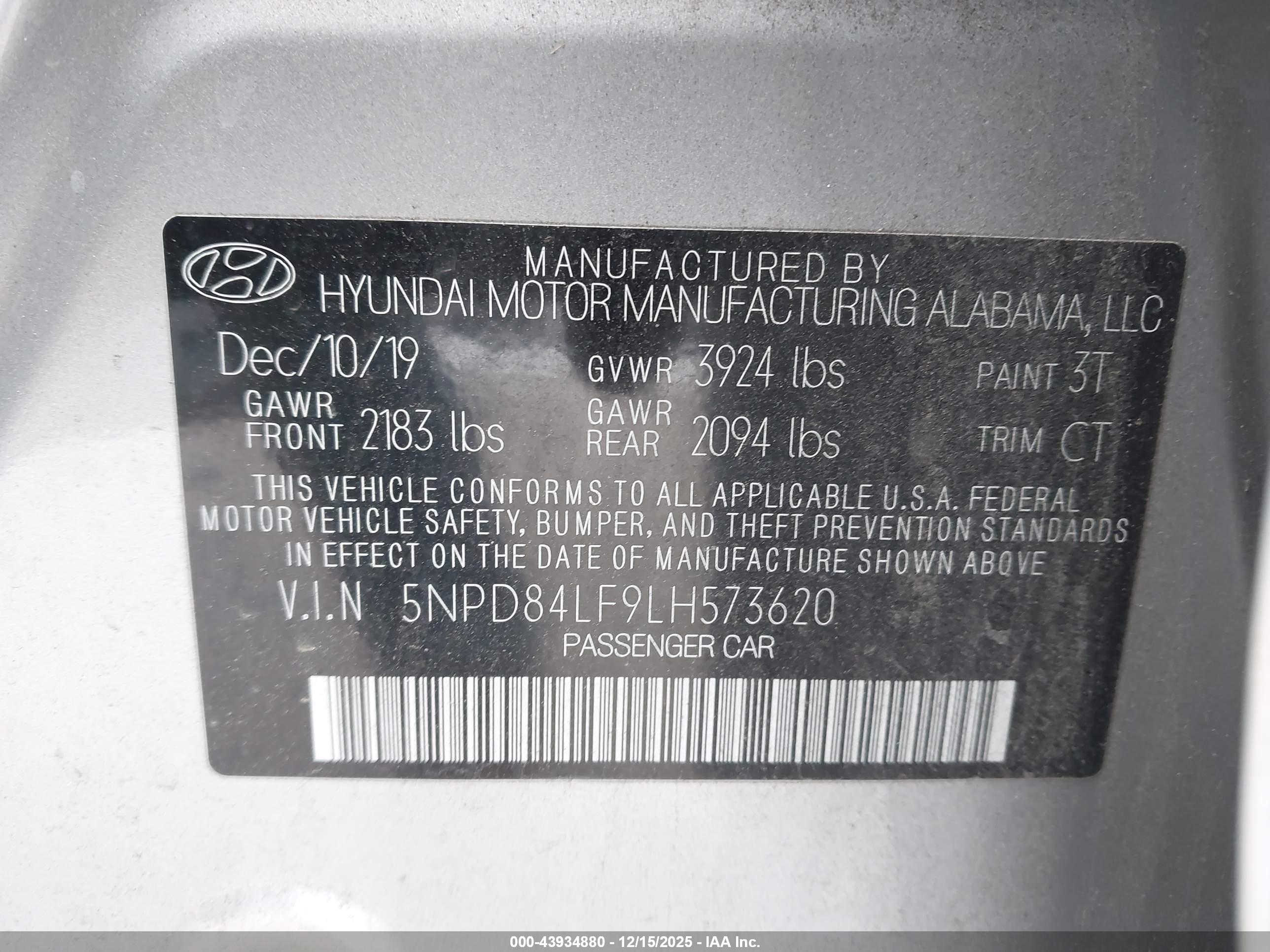 HYUNDAI ELANTRA image 9