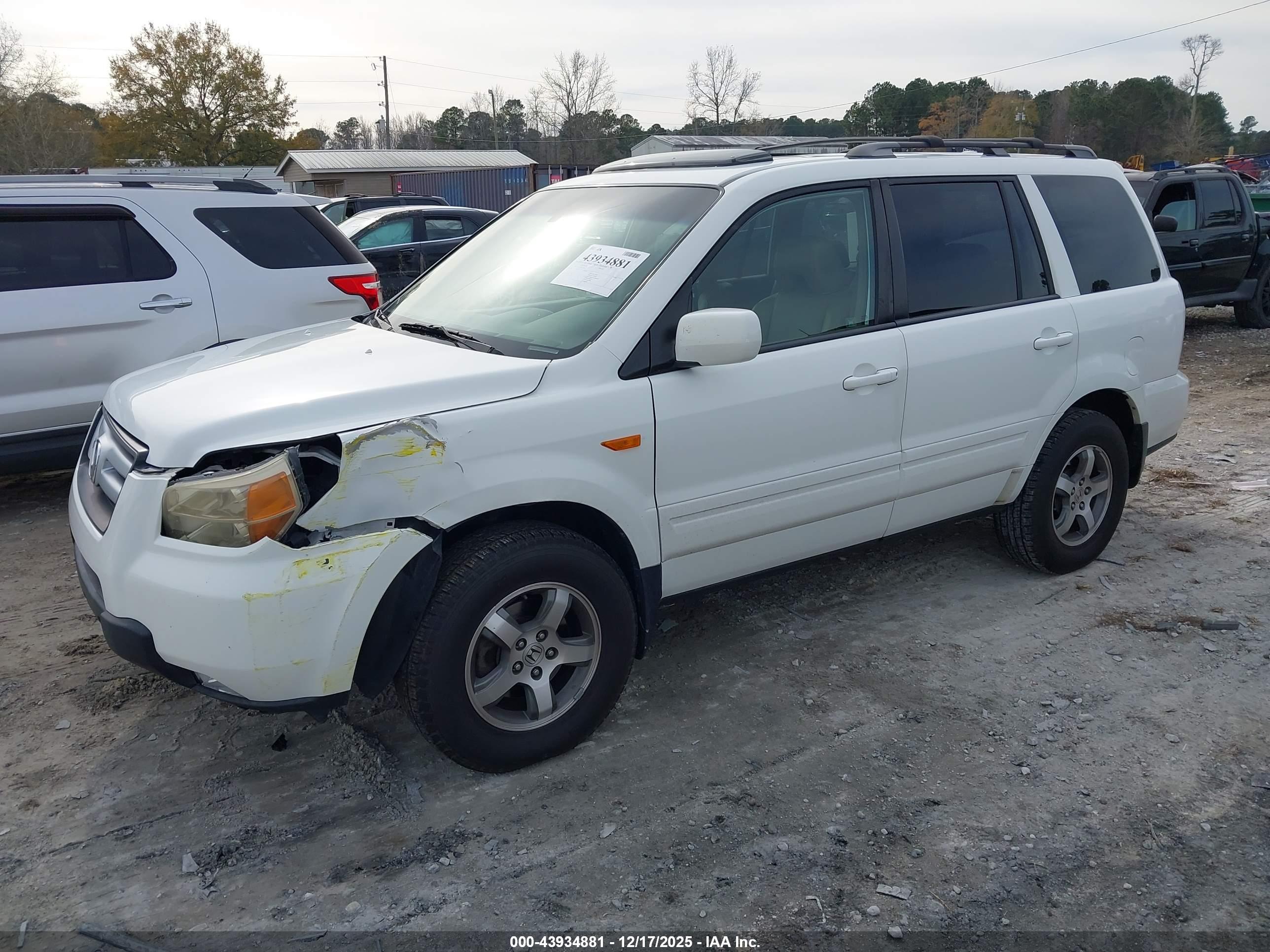HONDA PILOT image 2