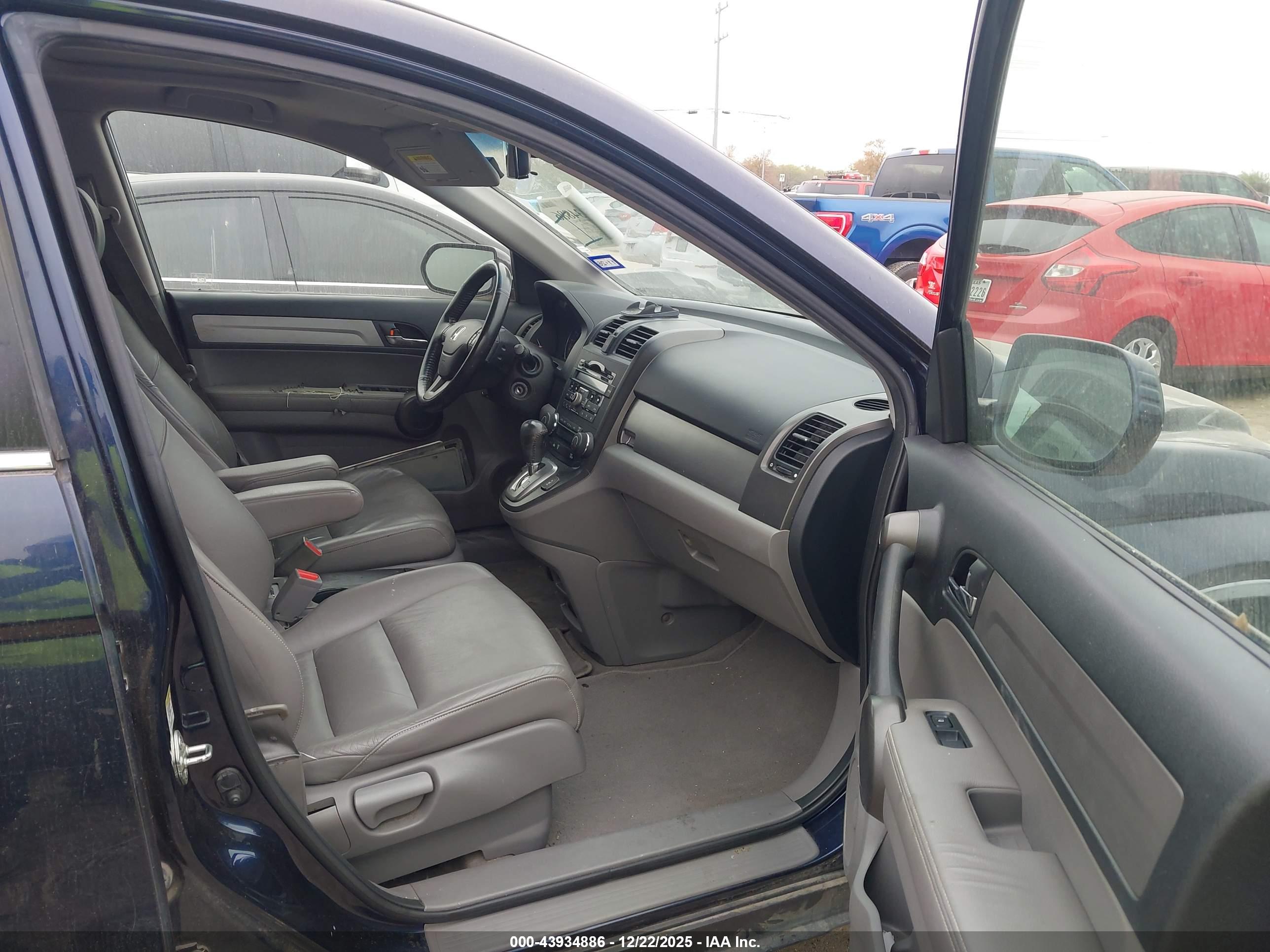 HONDA CR-V image 5