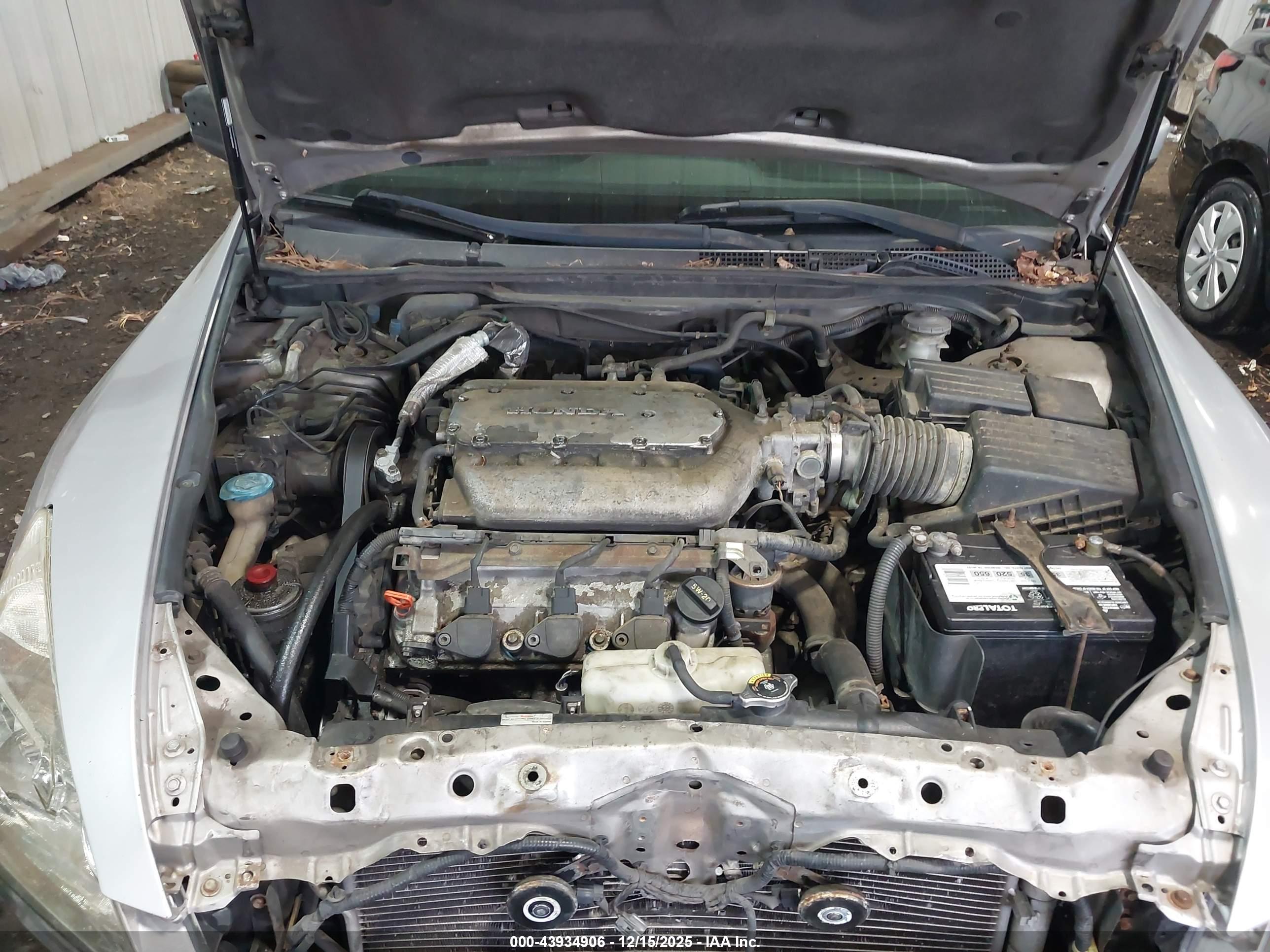 HONDA ACCORD image 10
