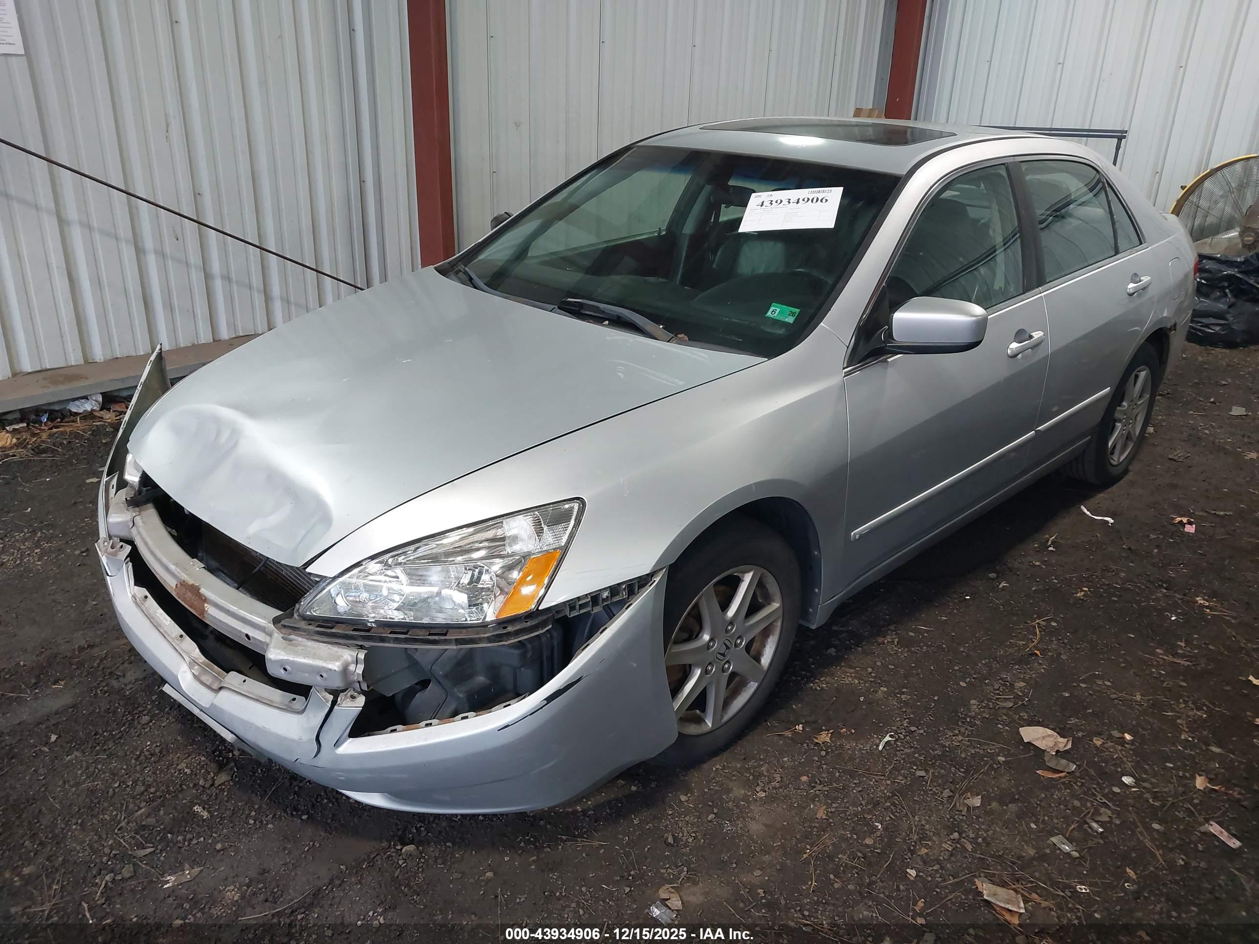 HONDA ACCORD image 2