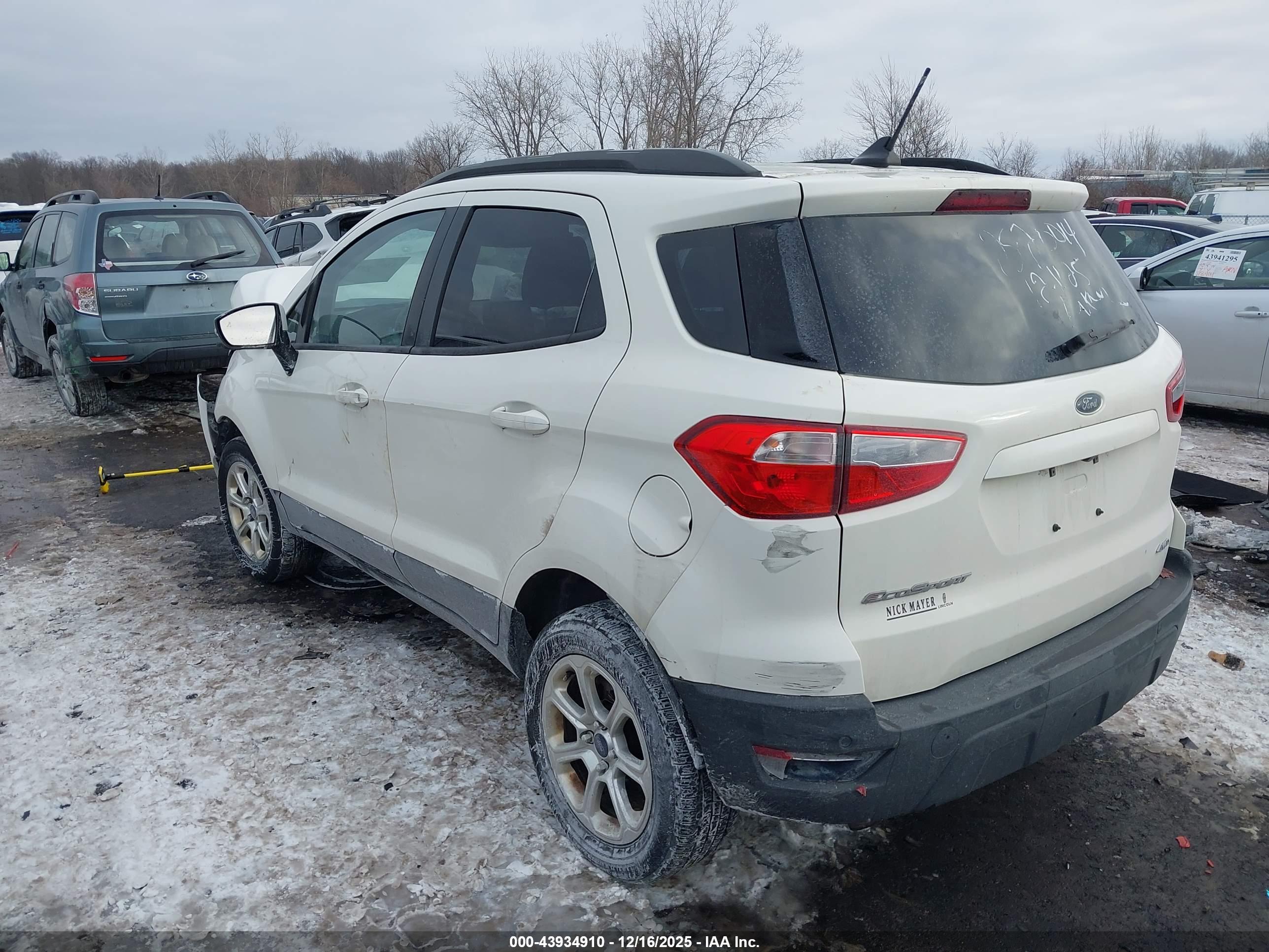 FORD ECOSPORT image 3
