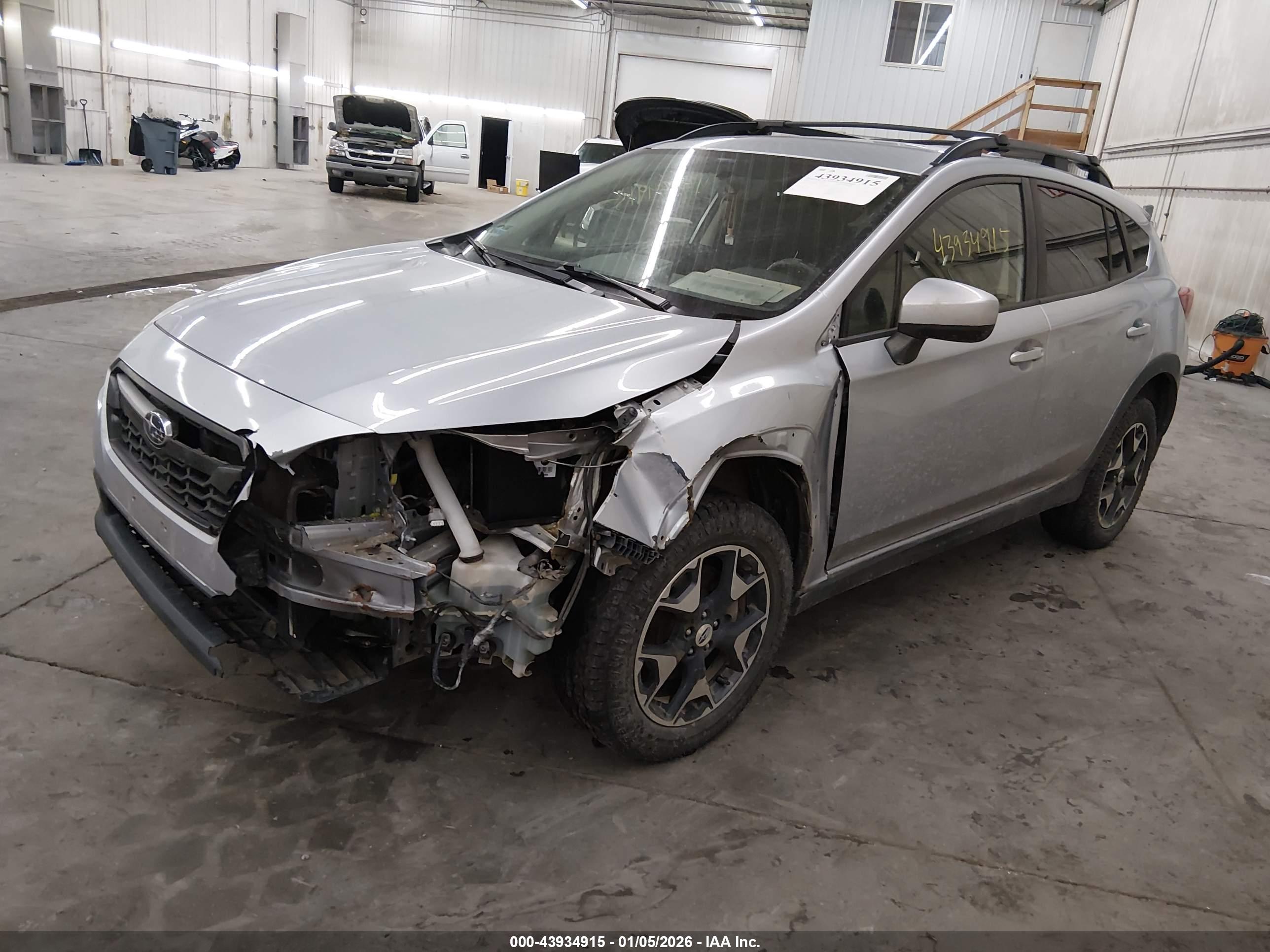 SUBARU CROSSTREK image 2