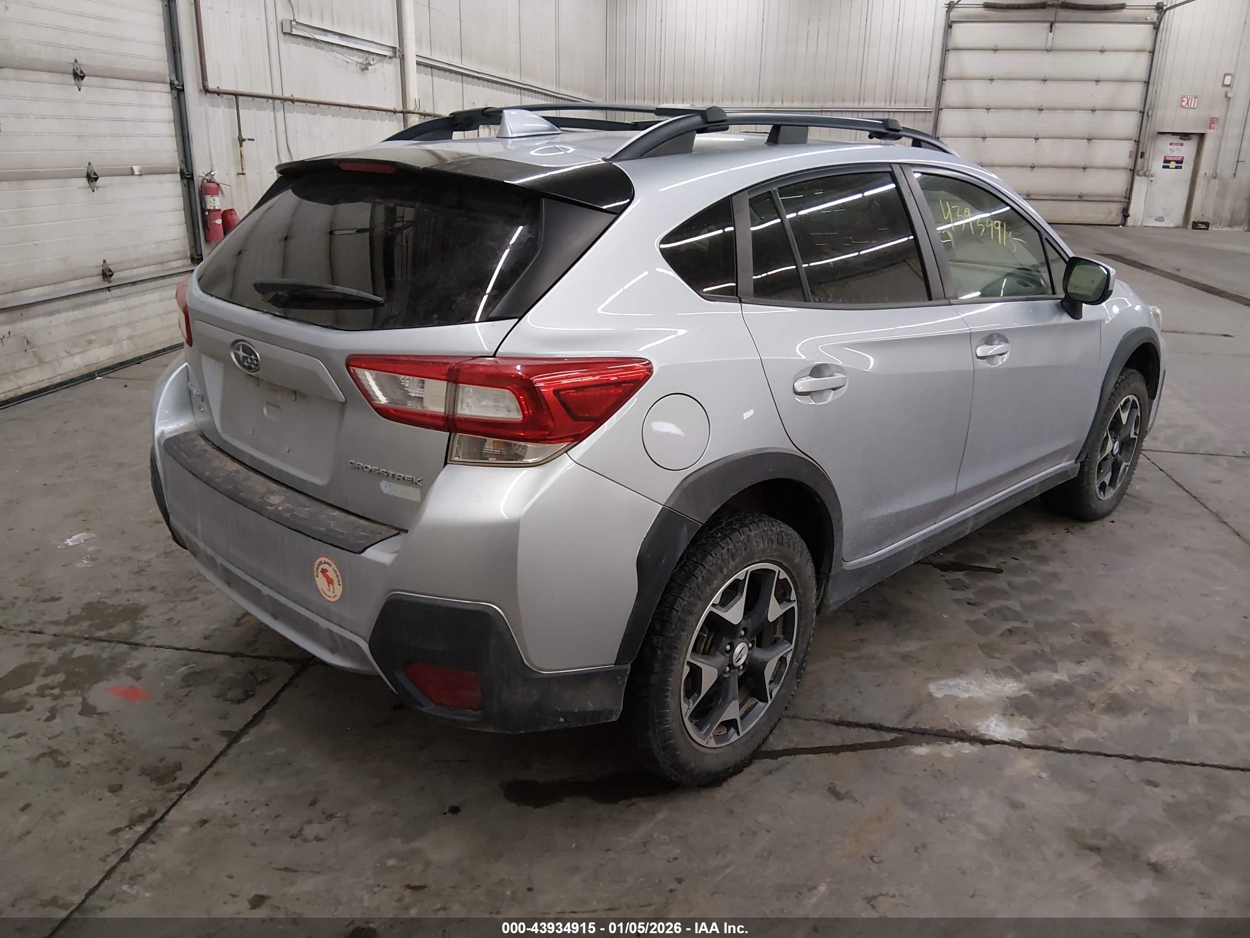SUBARU CROSSTREK image 4