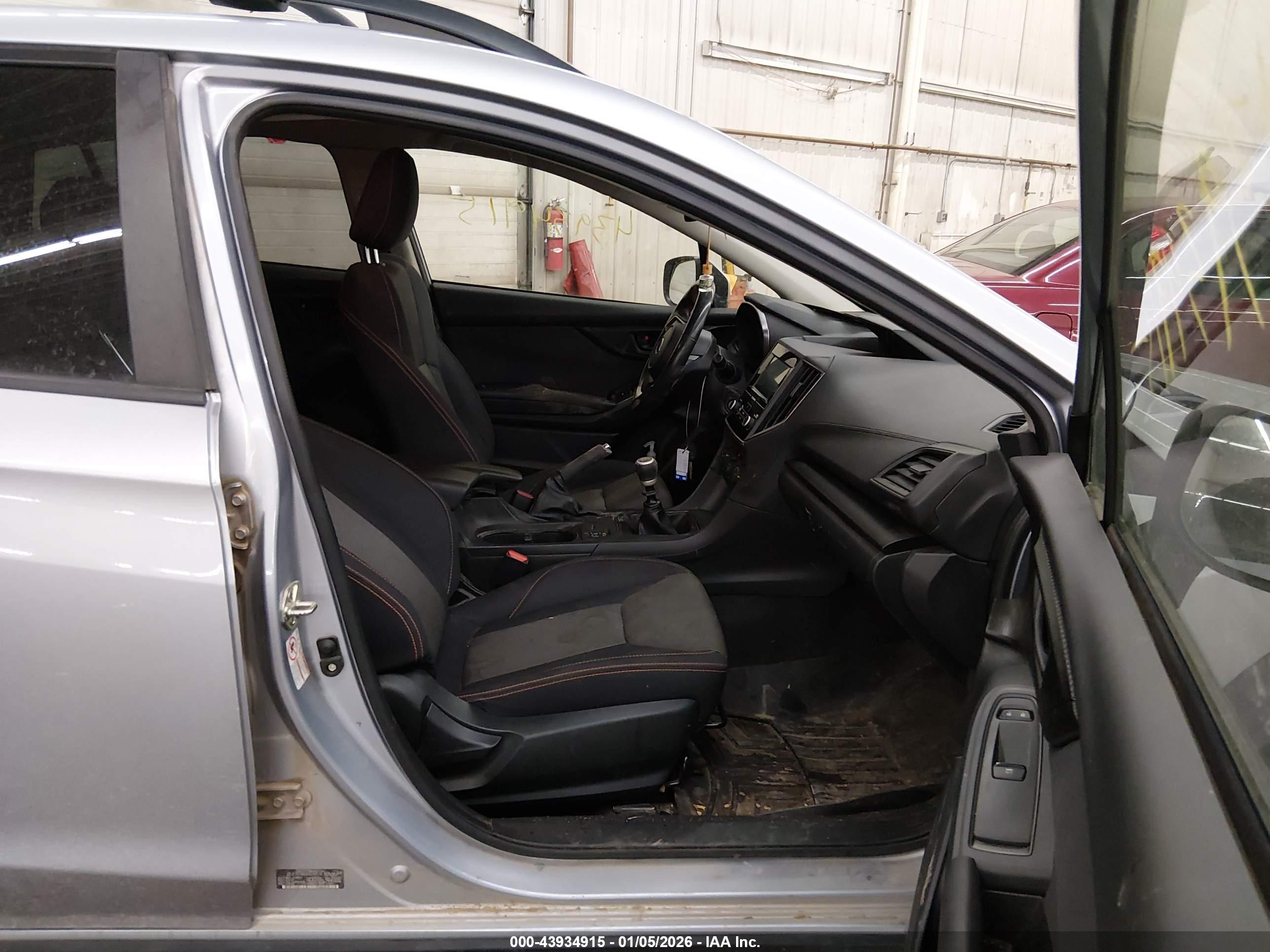 SUBARU CROSSTREK image 5