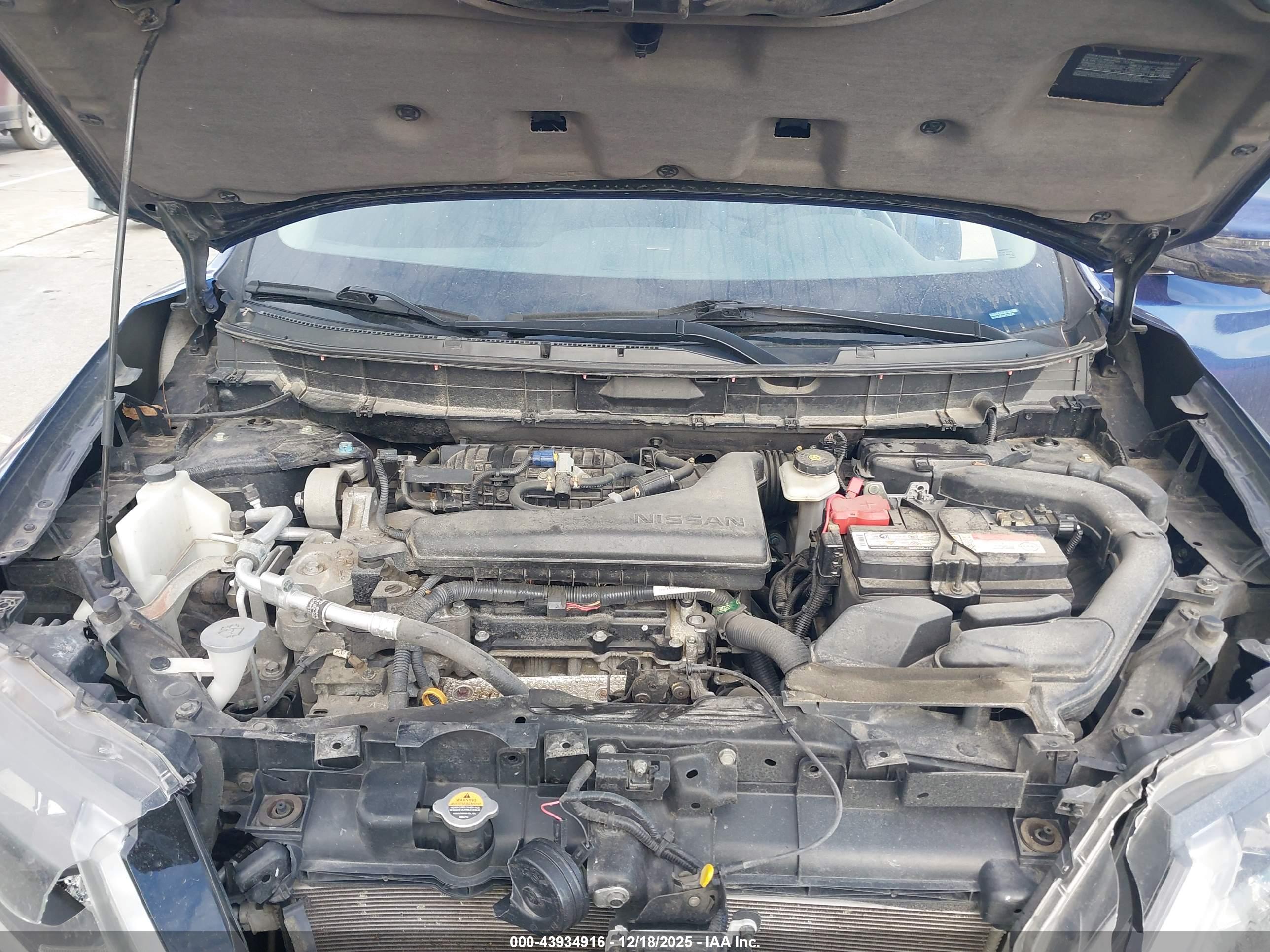 NISSAN ROGUE image 10
