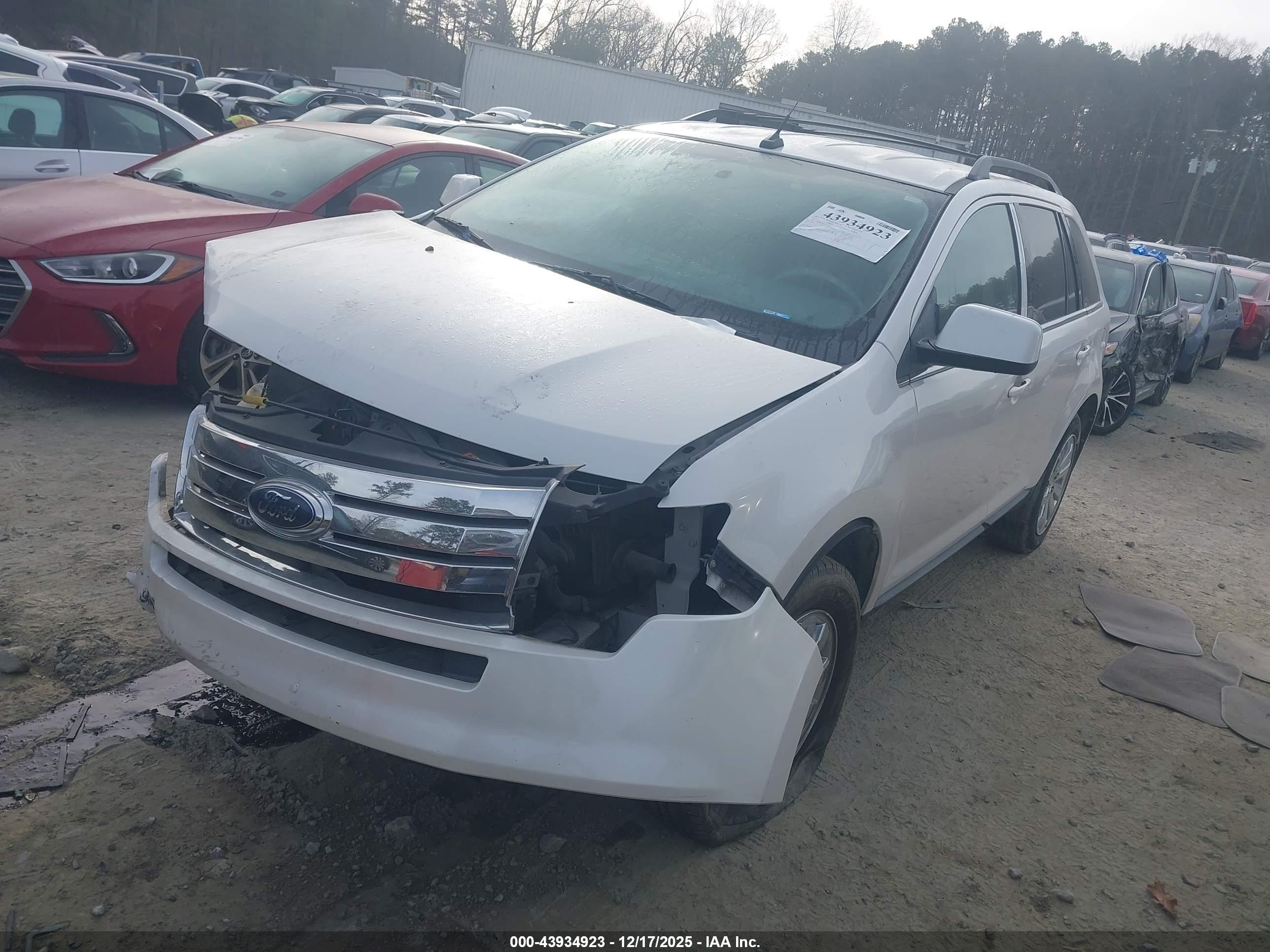 FORD EDGE image 2