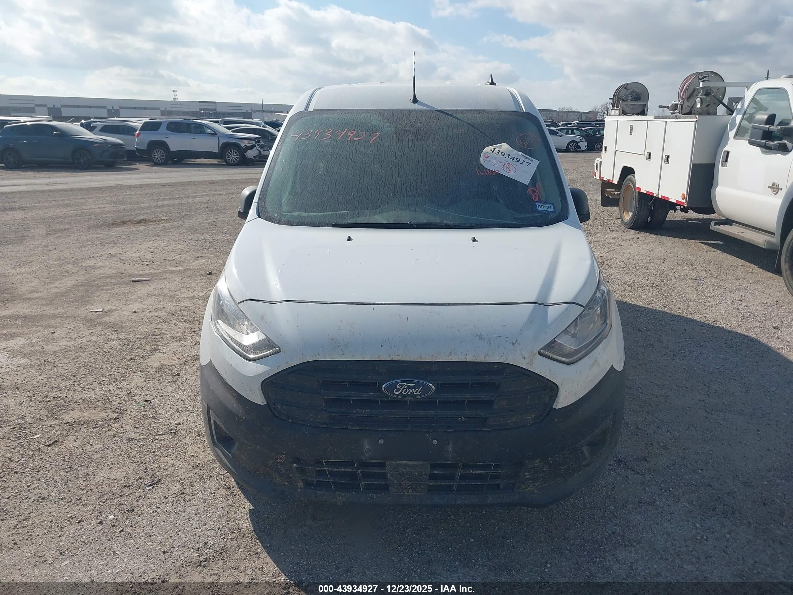 FORD TRANSIT image 6