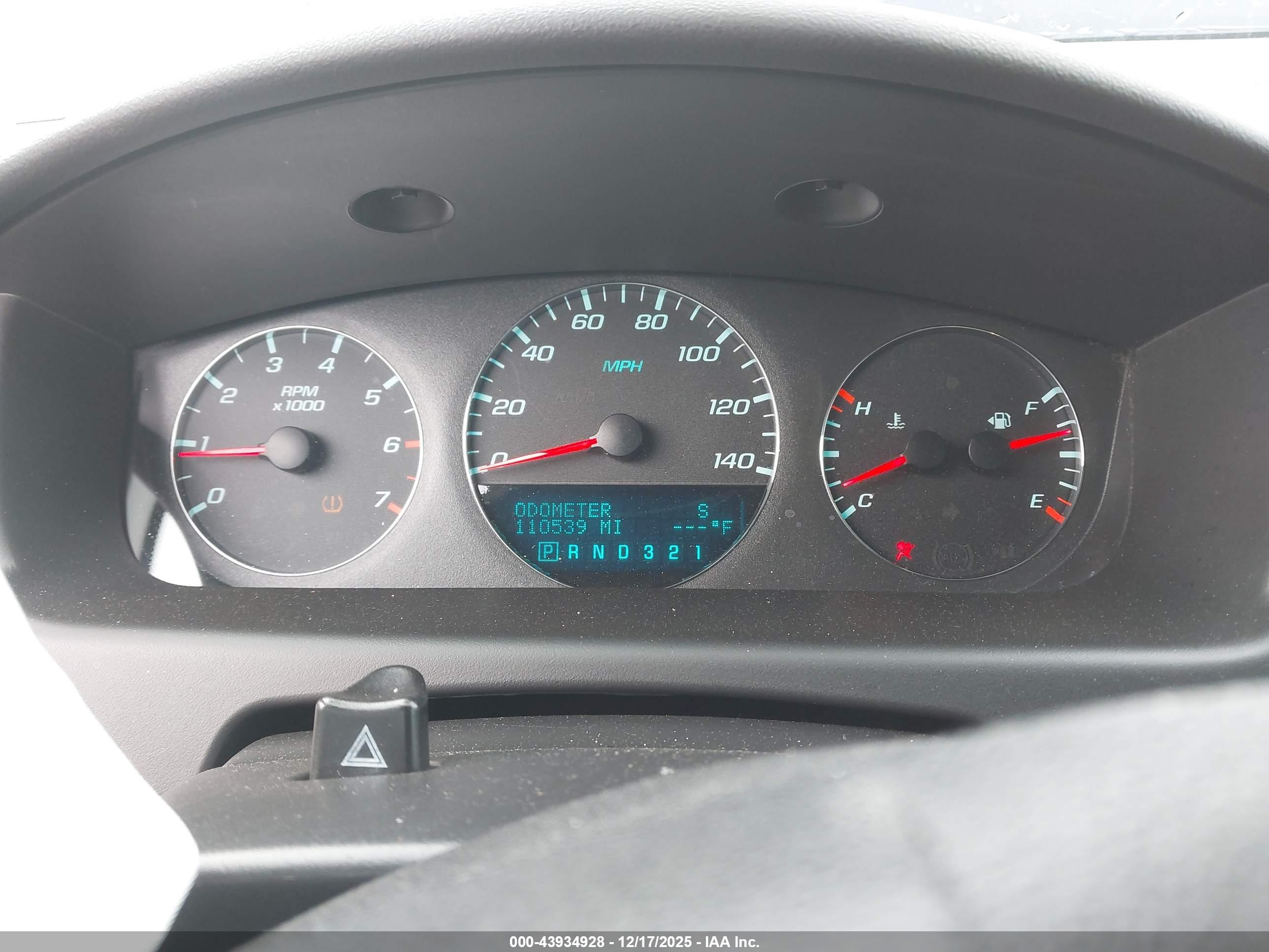 CHEVROLET IMPALA image 7