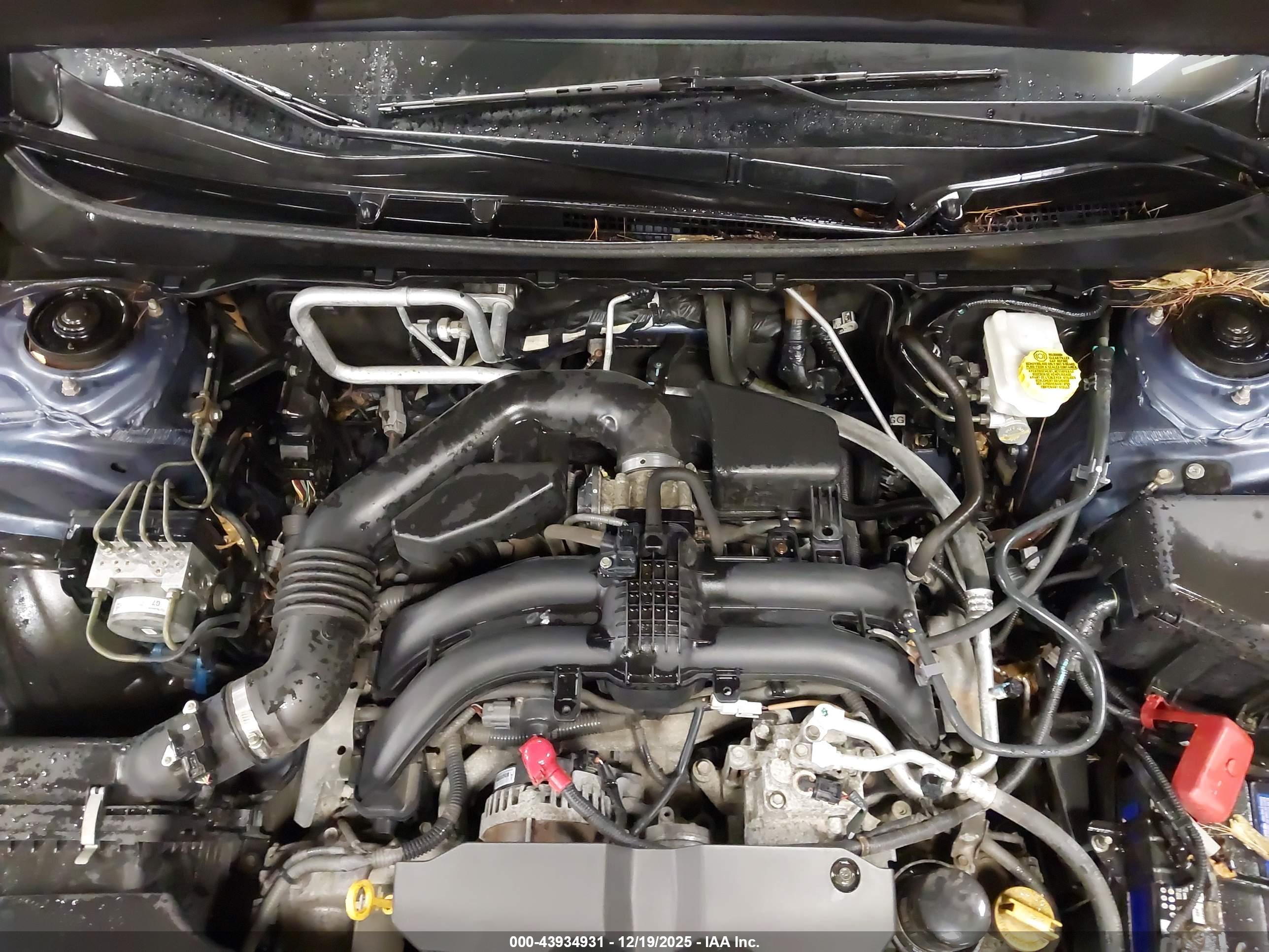 SUBARU OUTBACK image 10