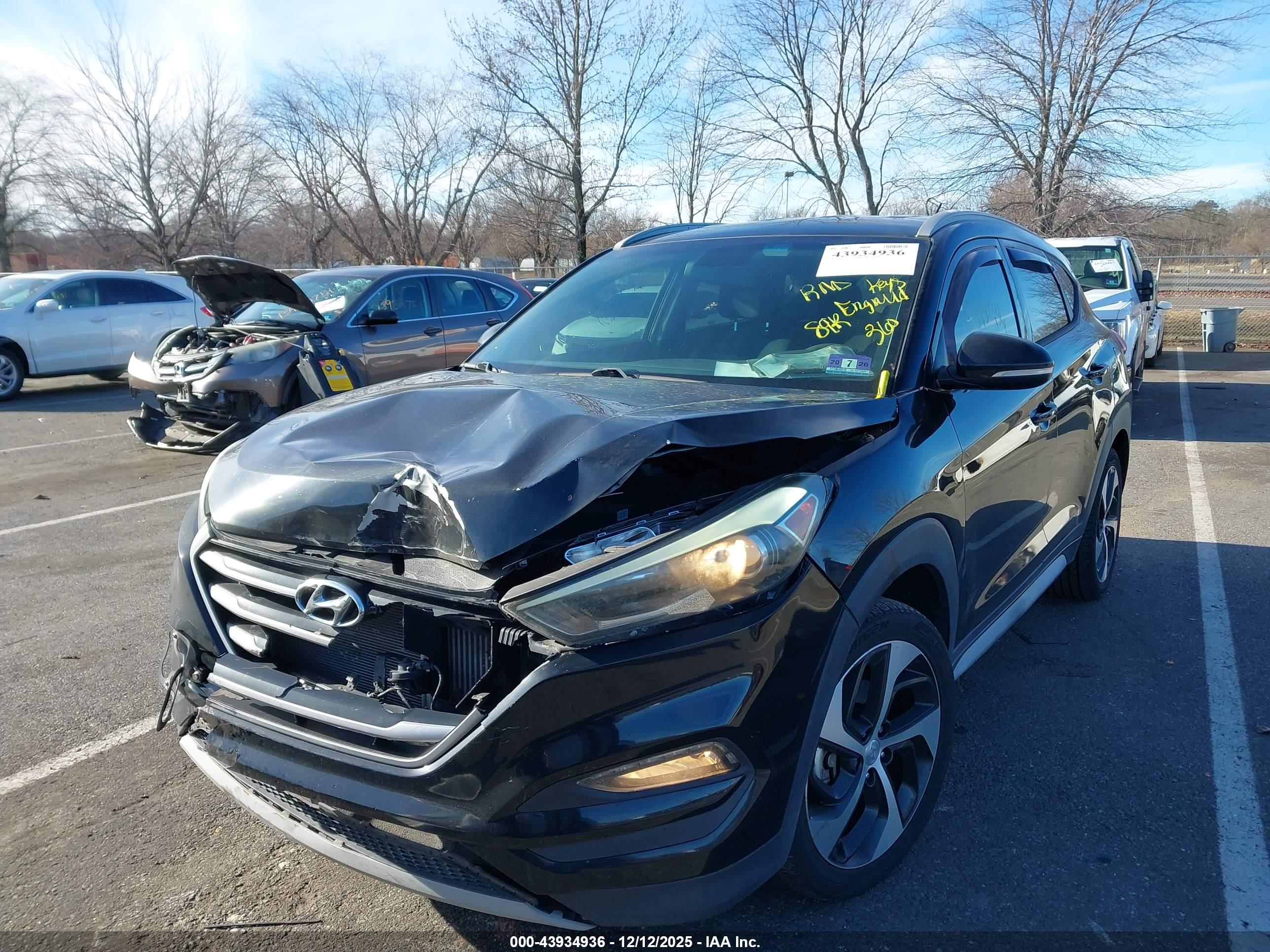 HYUNDAI TUCSON image 2