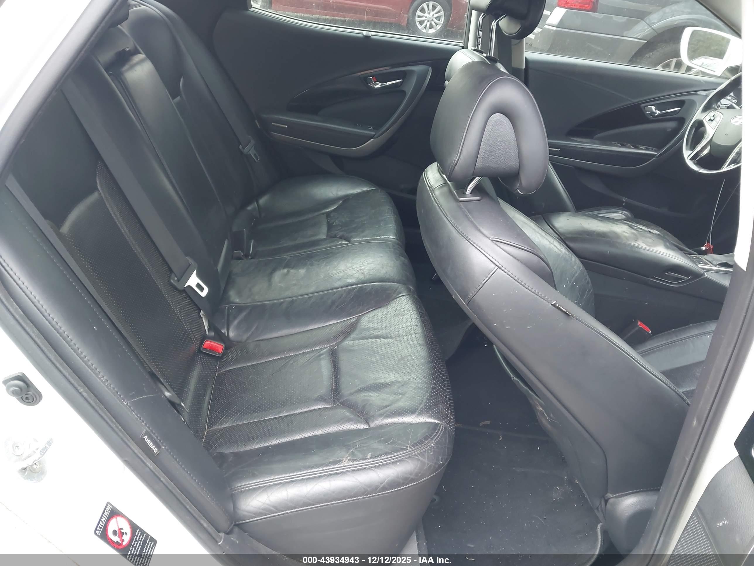 HYUNDAI AZERA image 8
