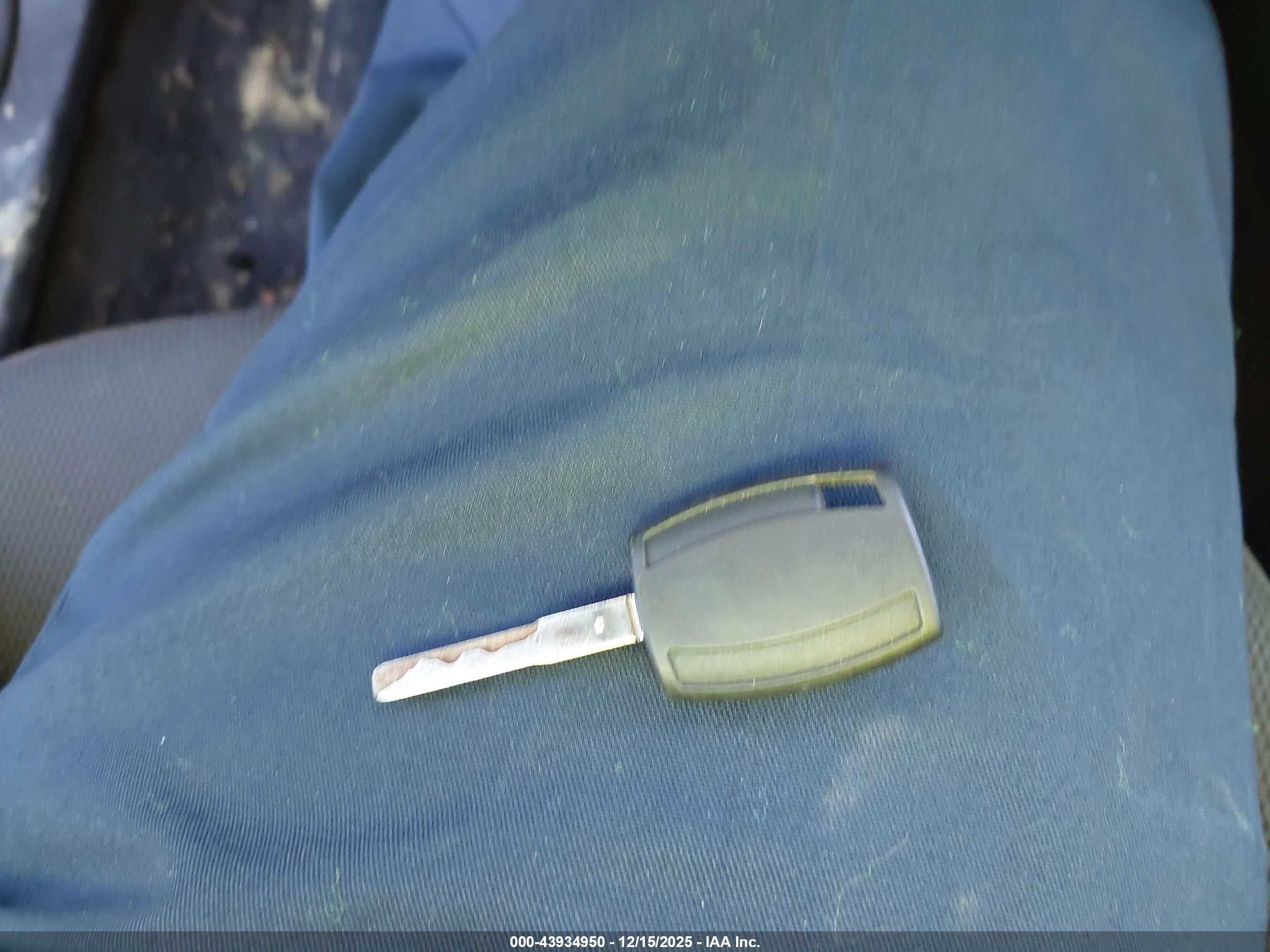 FORD FOCUS image 11