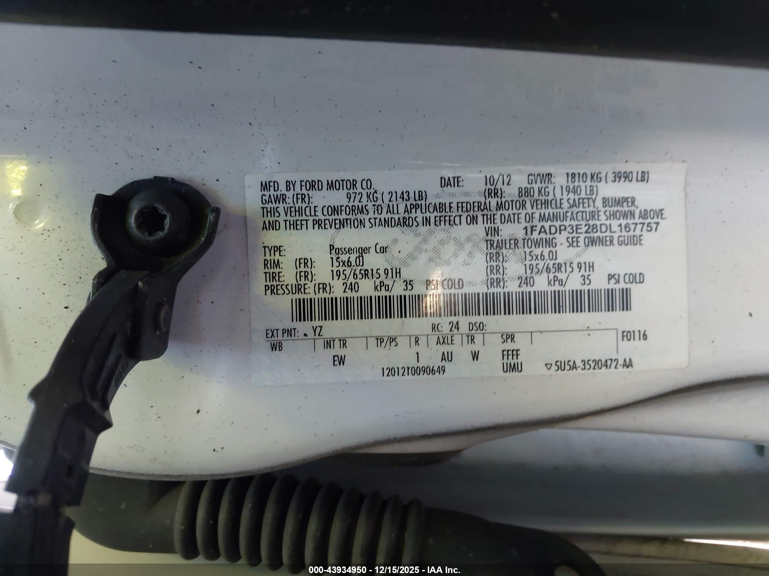 FORD FOCUS image 9