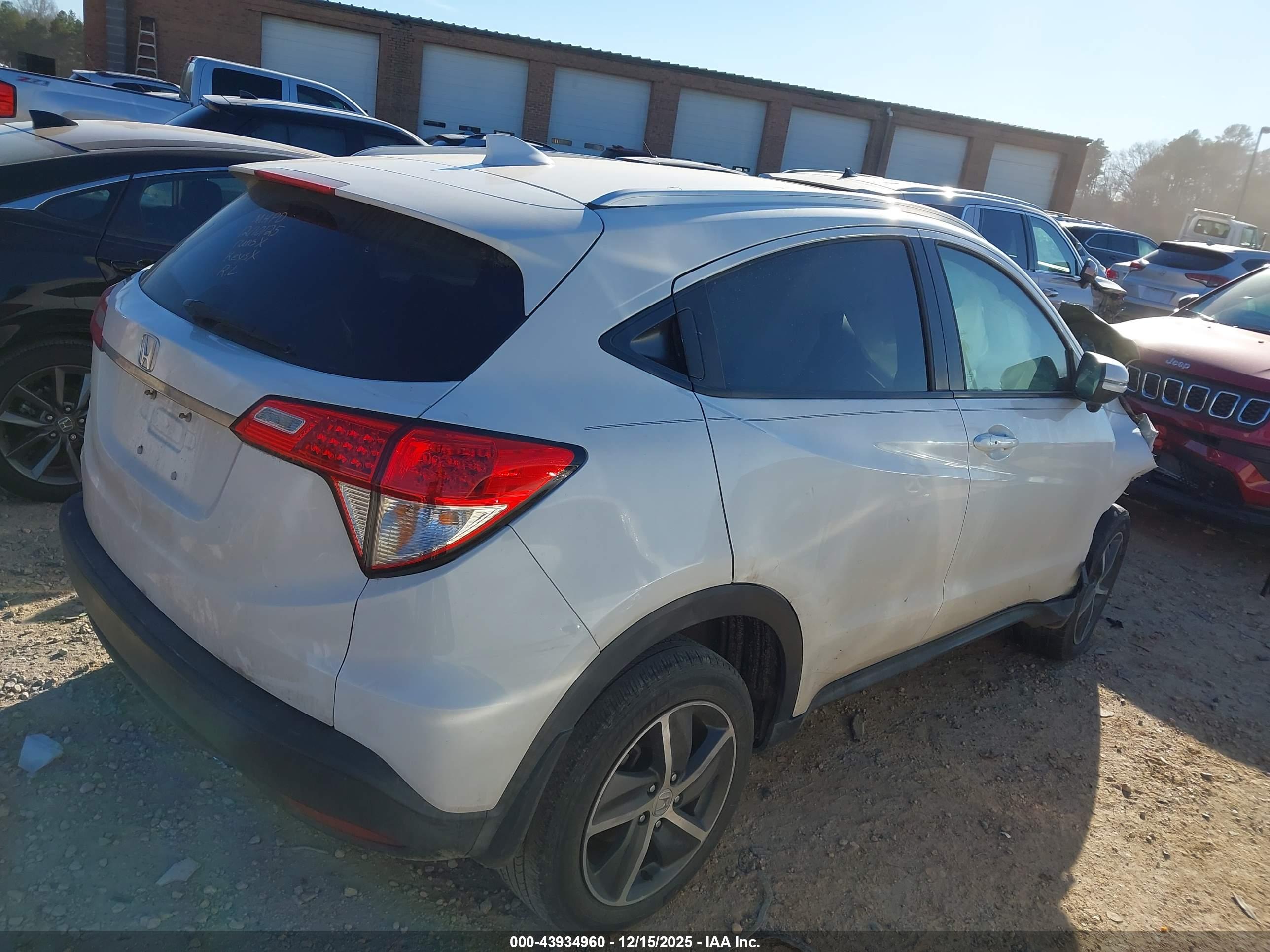 HONDA HR-V image 4