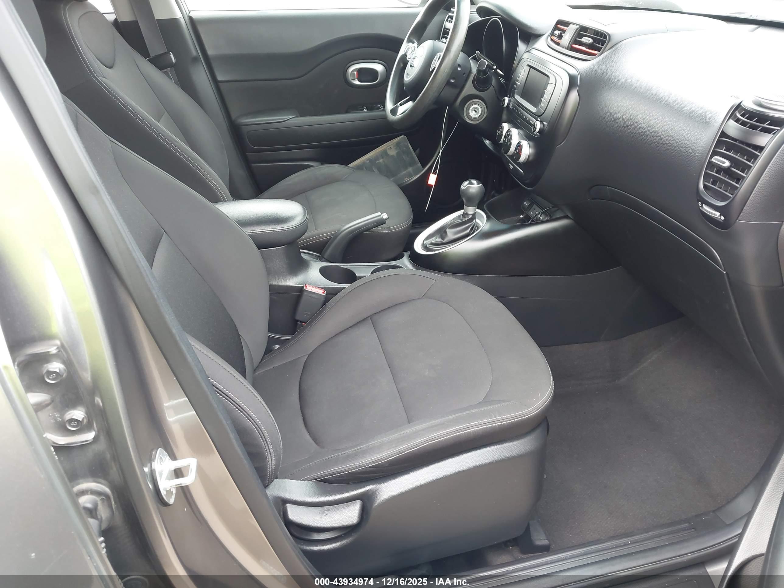 KIA SOUL image 5
