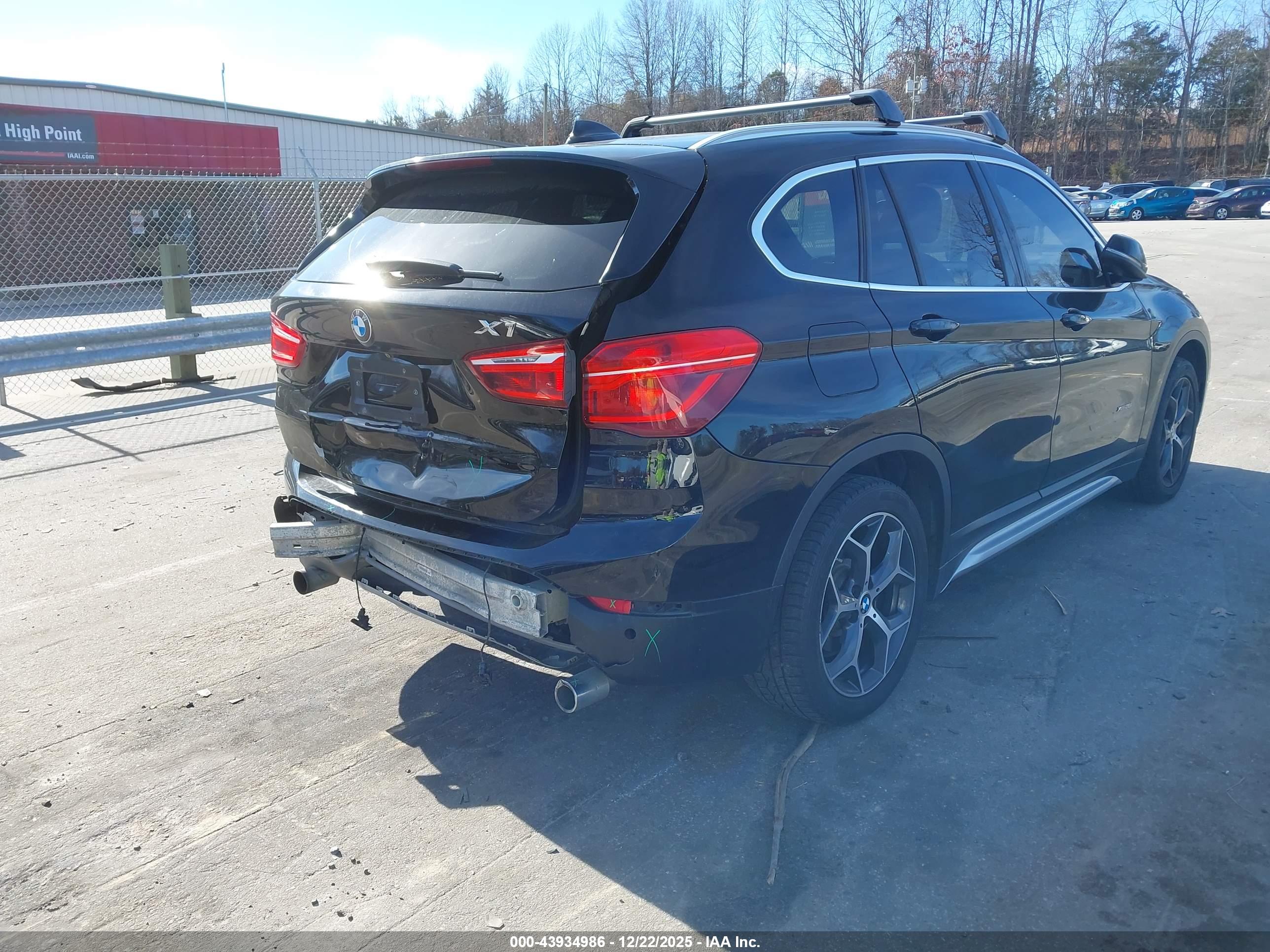 BMW X1 image 4