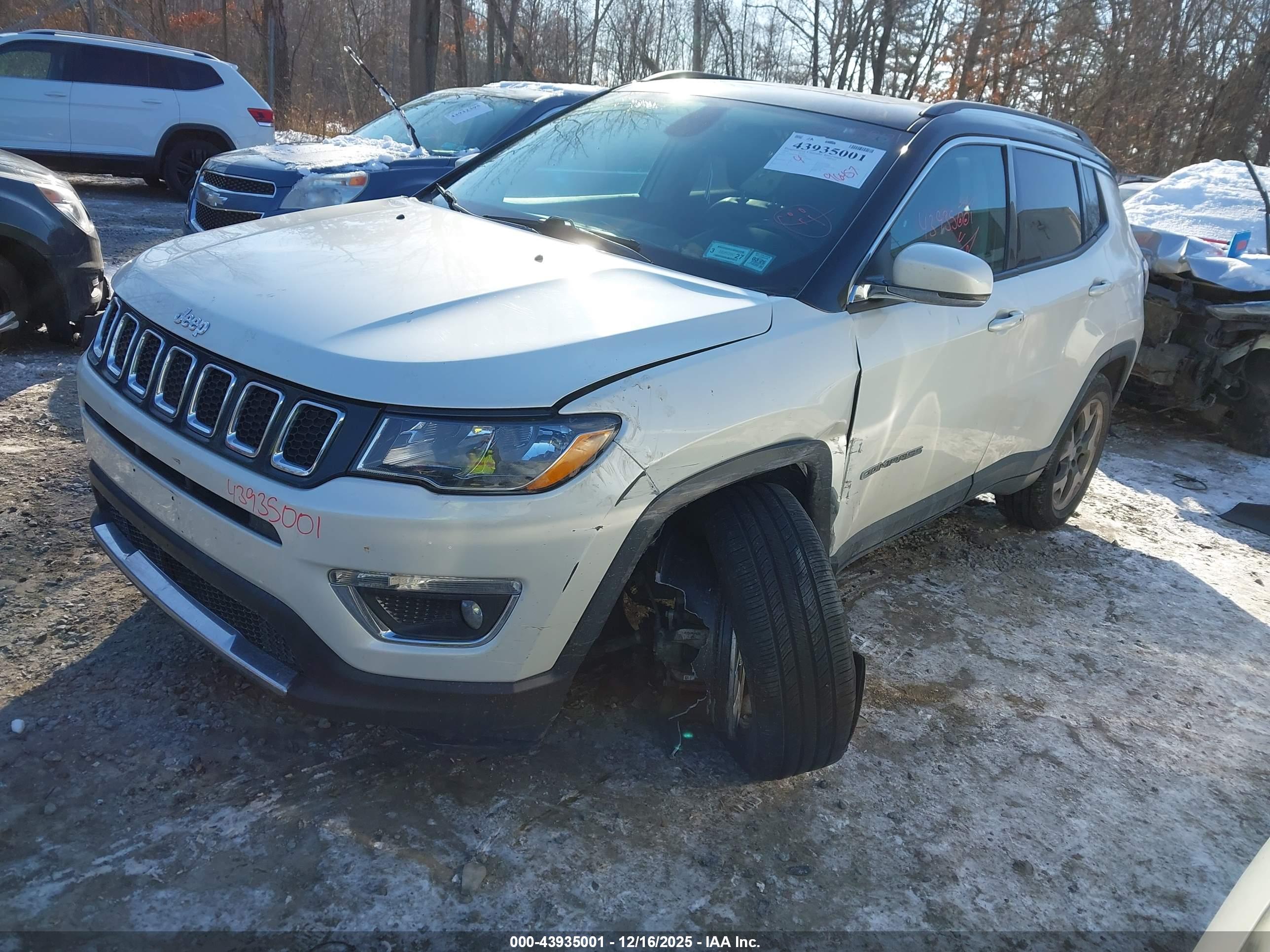 JEEP COMPASS image 2
