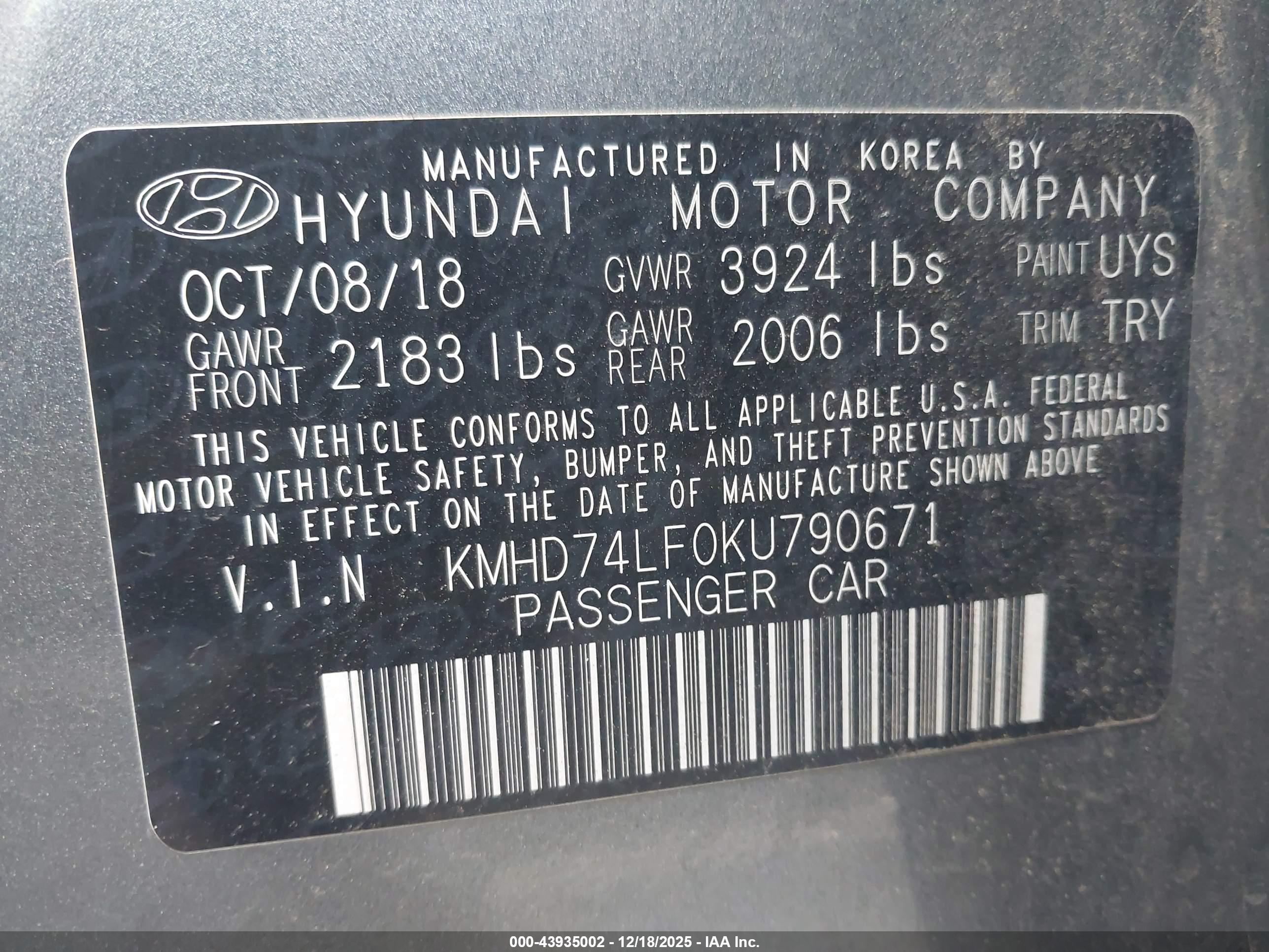 HYUNDAI ELANTRA image 9