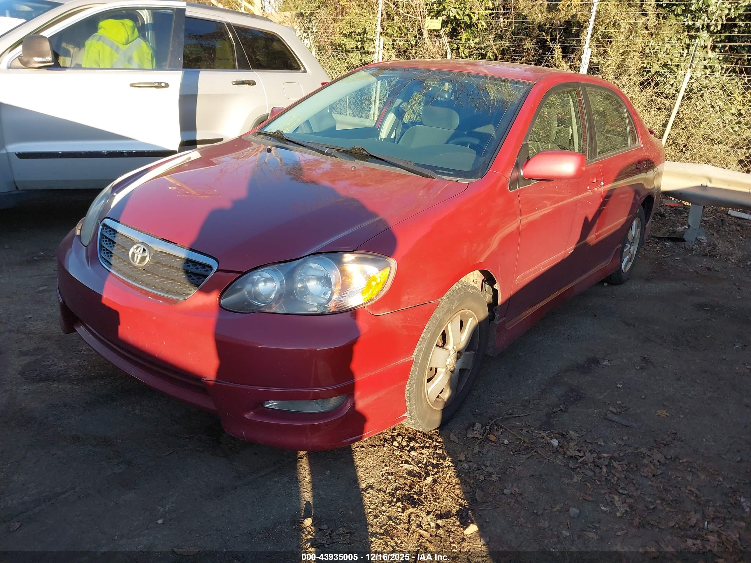 TOYOTA COROLLA image 2