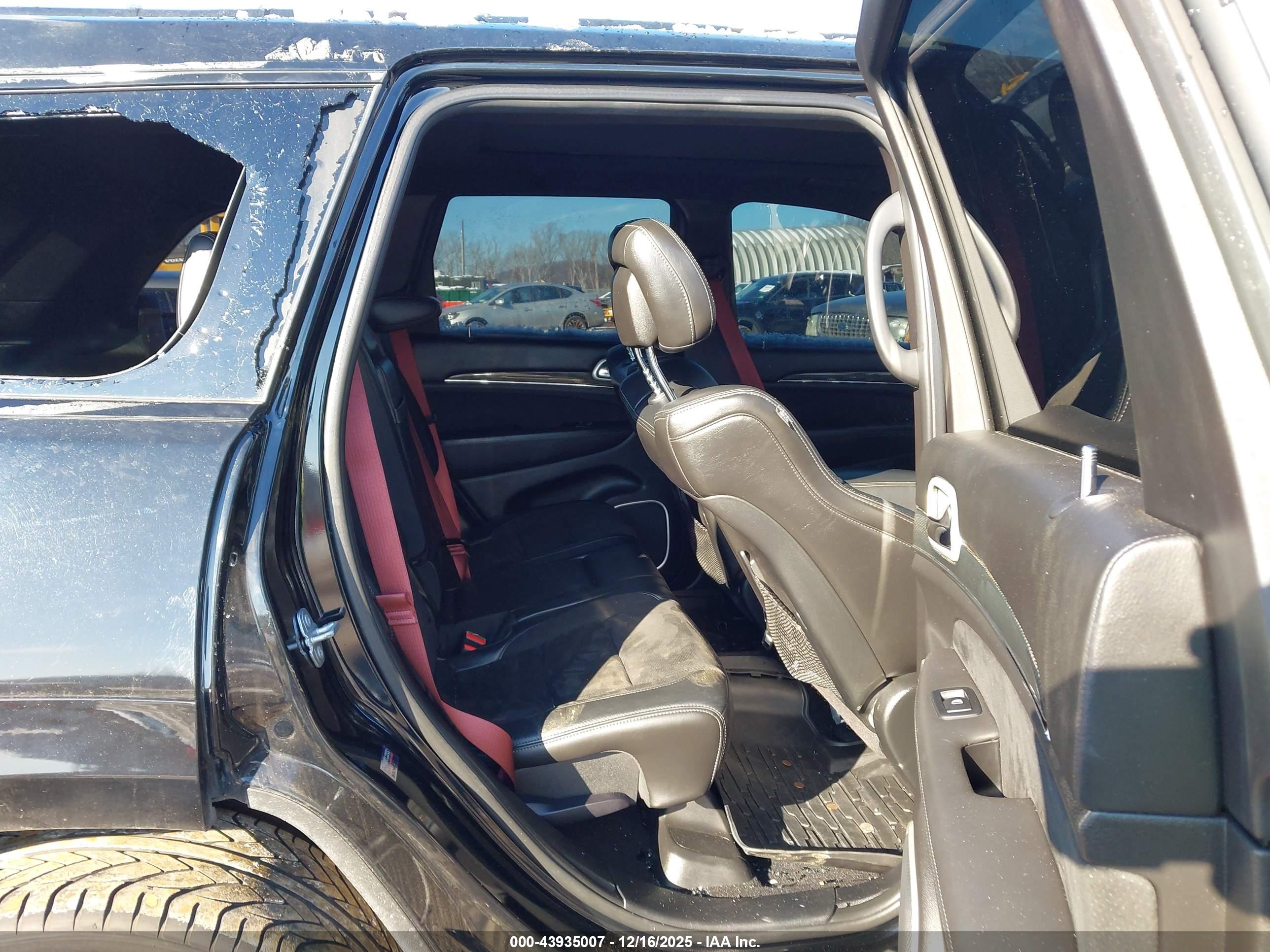 JEEP GRAND image 8