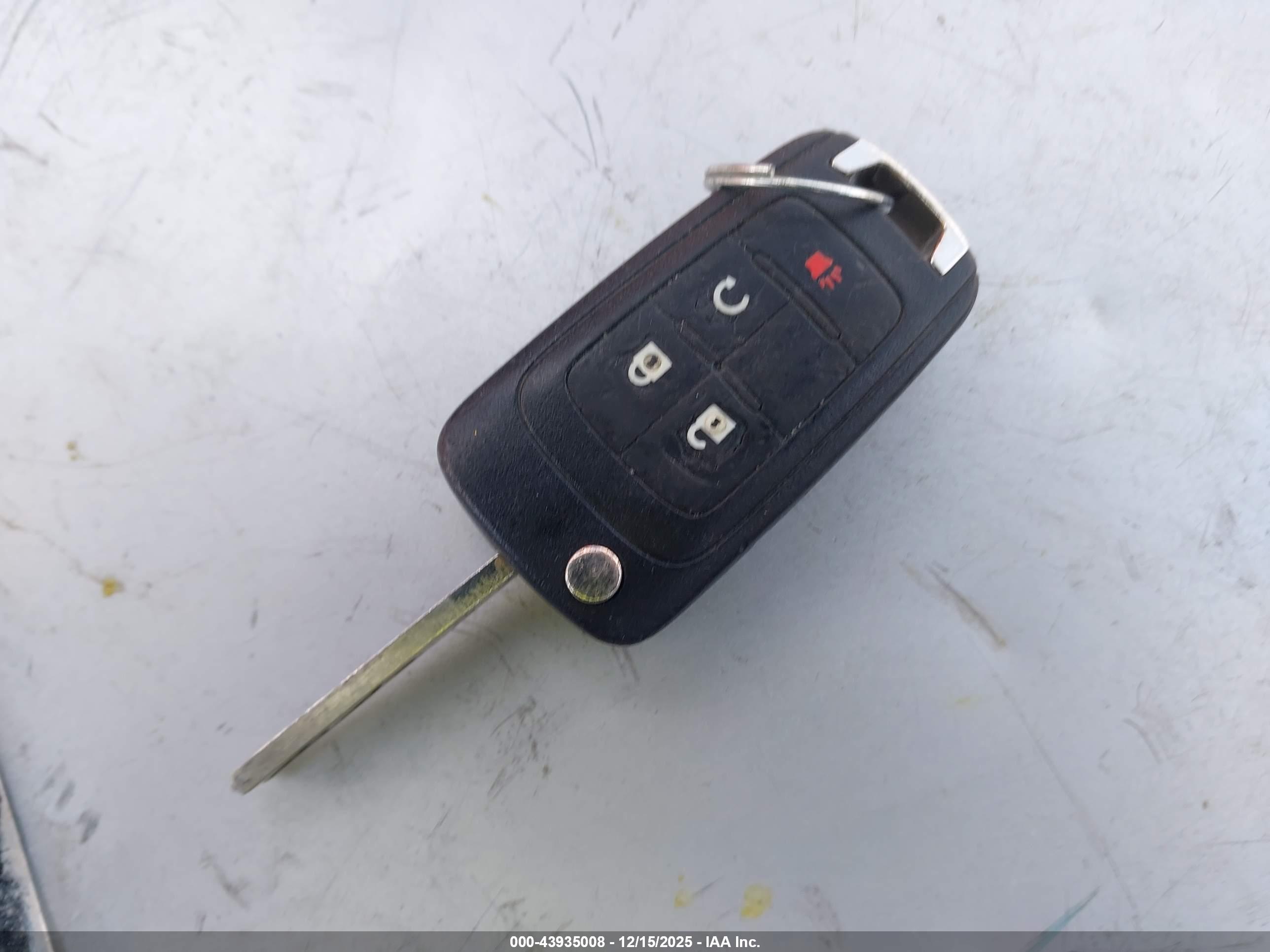 CHEVROLET EQUINOX image 11