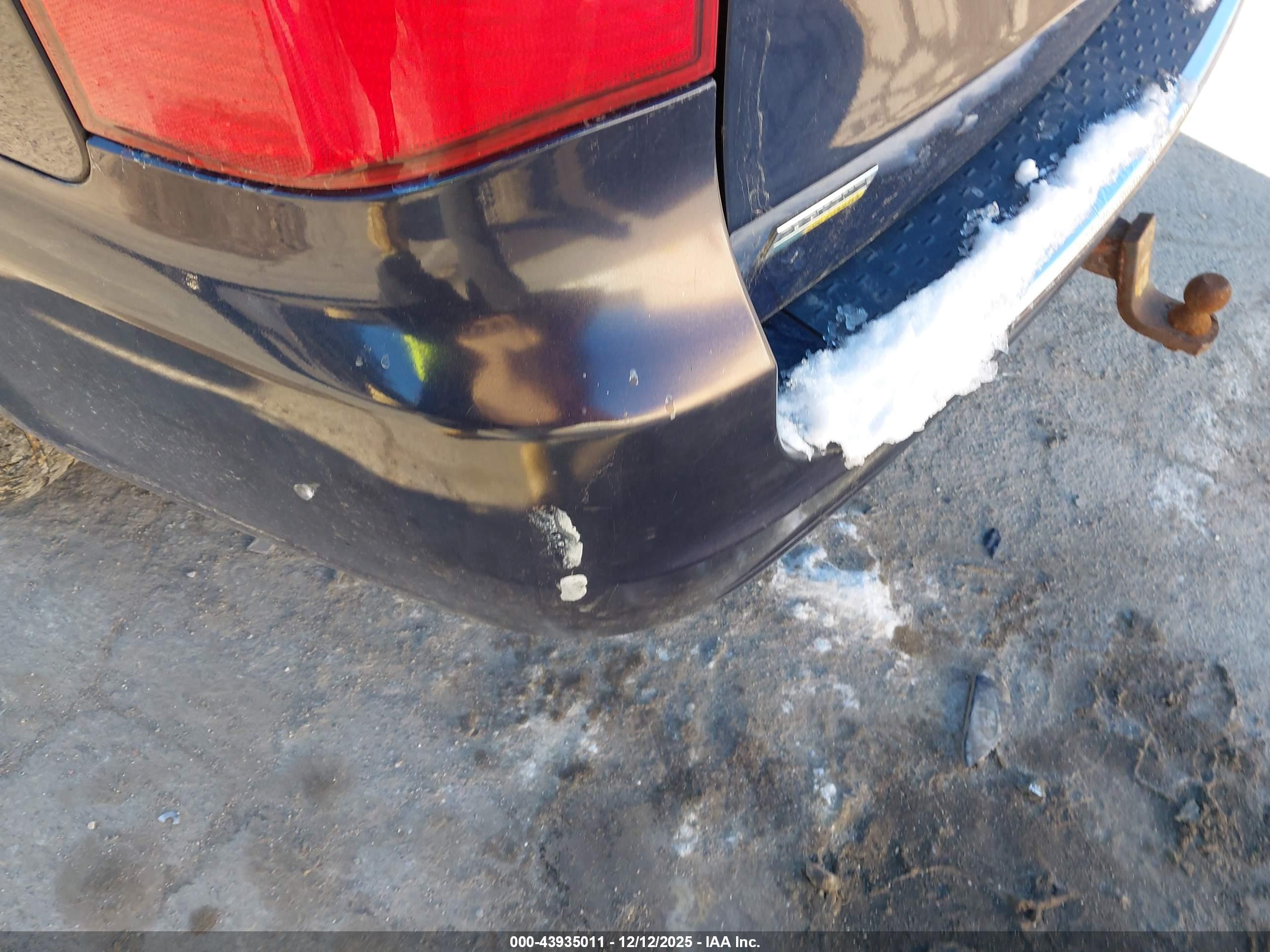 CHRYSLER TOWN image 6
