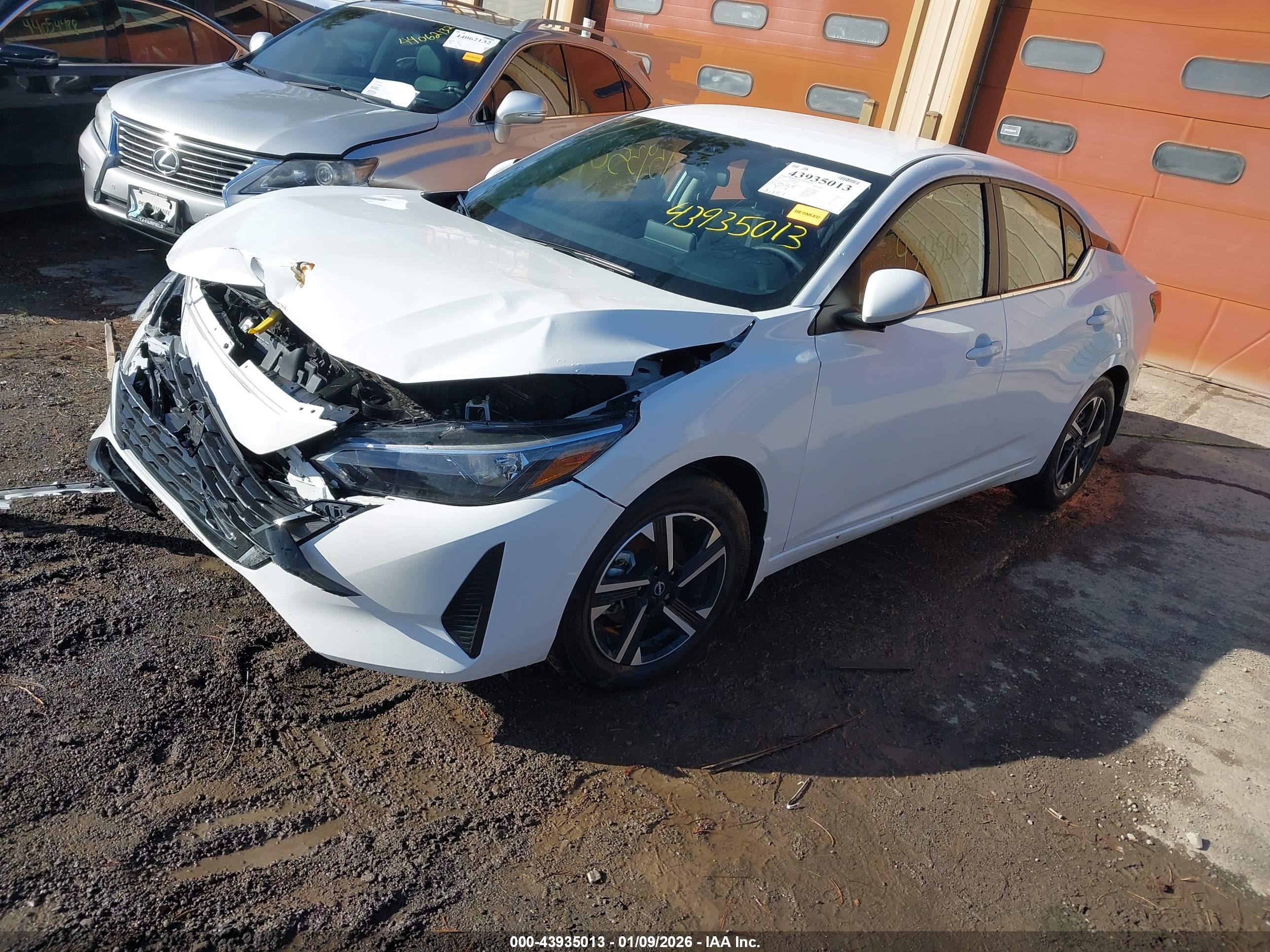 NISSAN SENTRA image 2