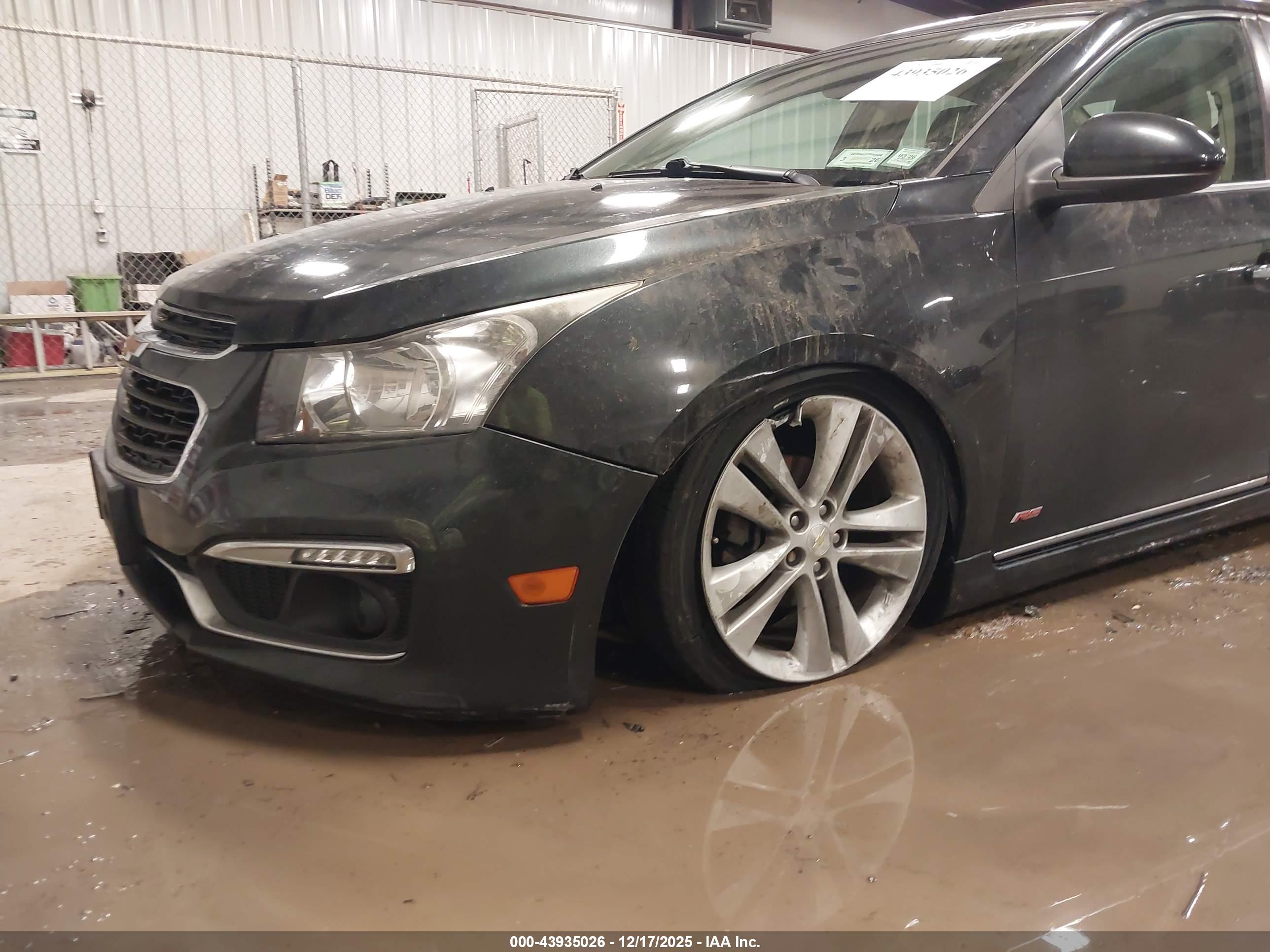 CHEVROLET CRUZE image 6