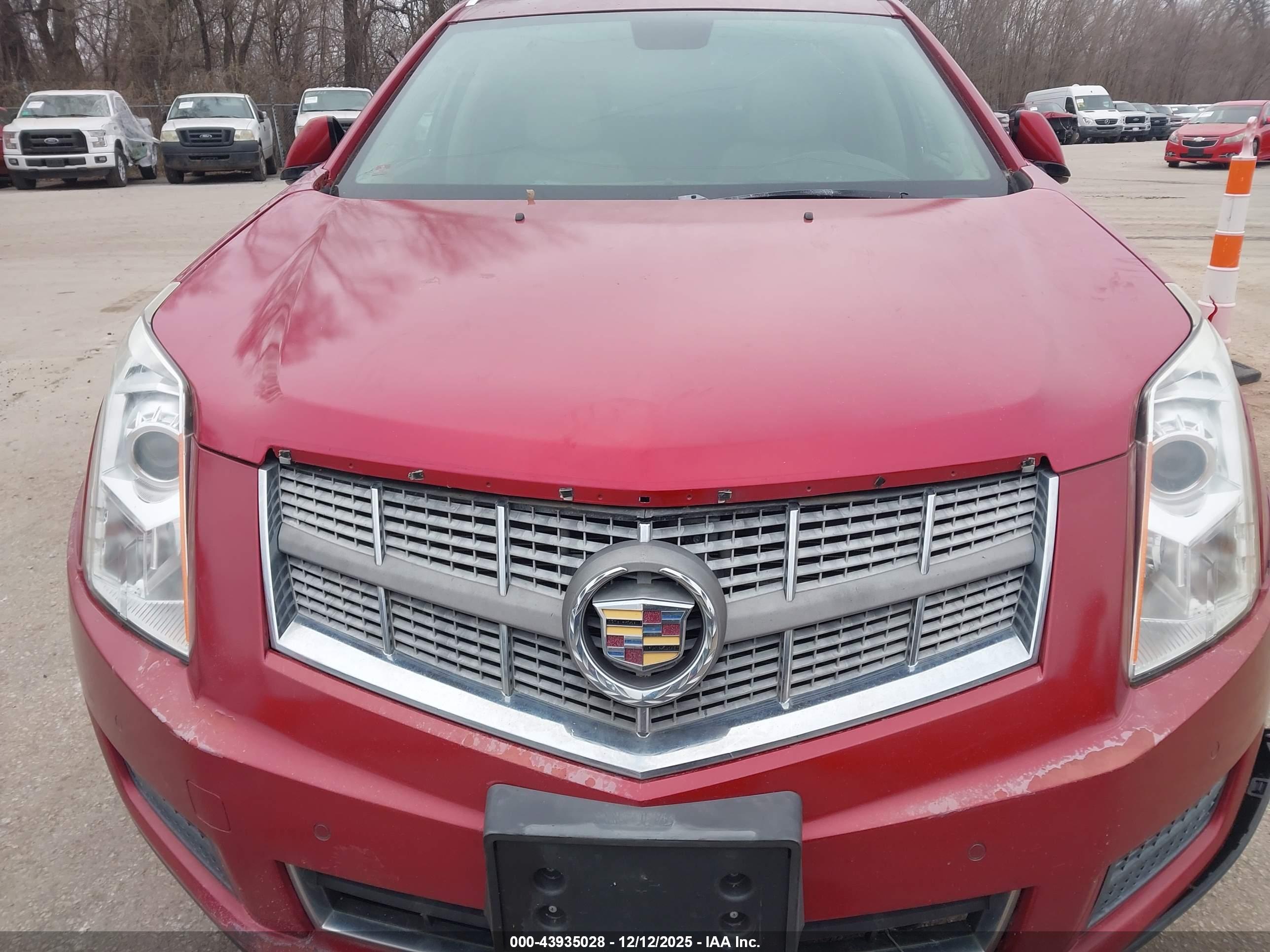 CADILLAC SRX image 10