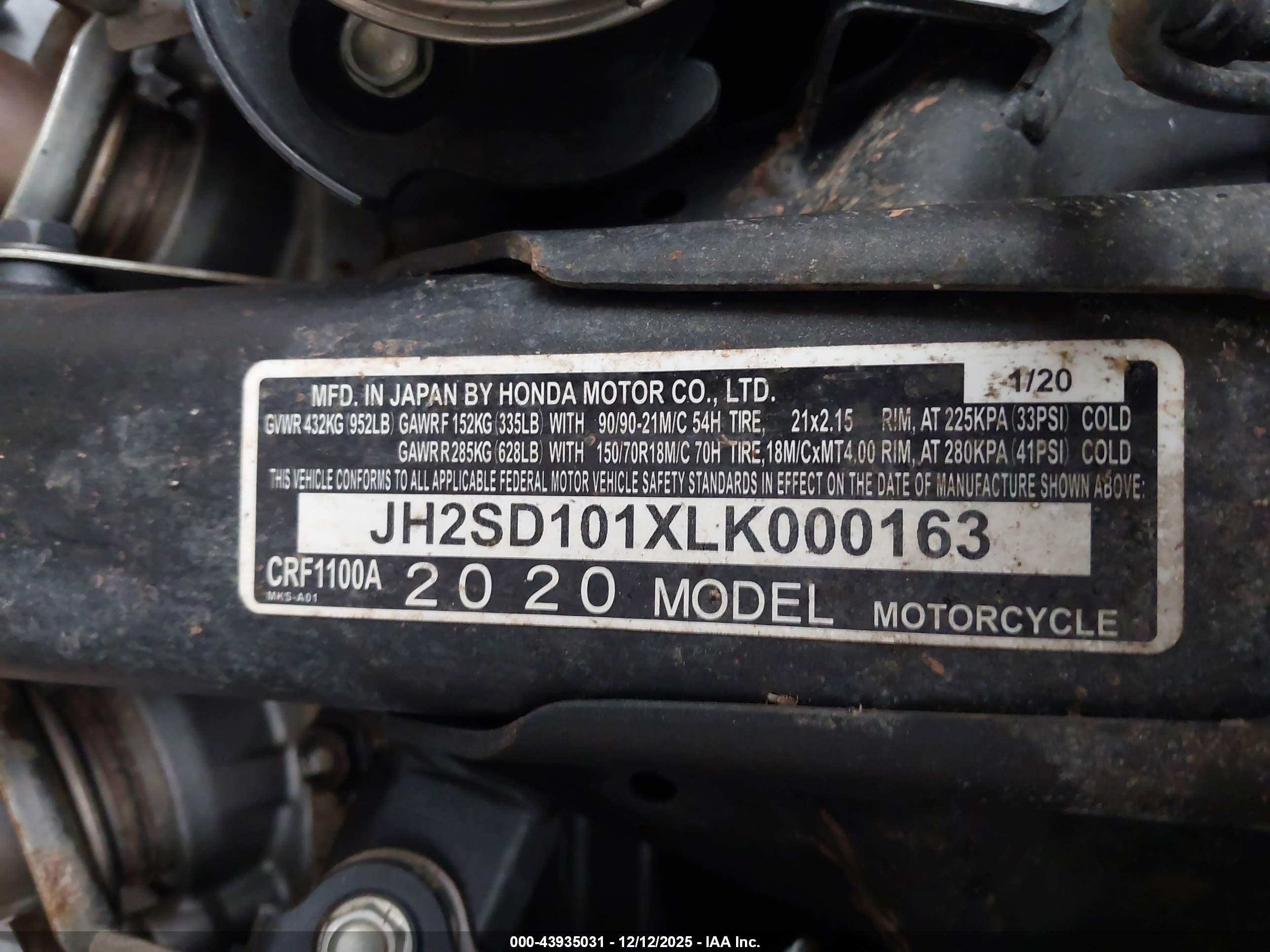 HONDA CRF1100 image 10