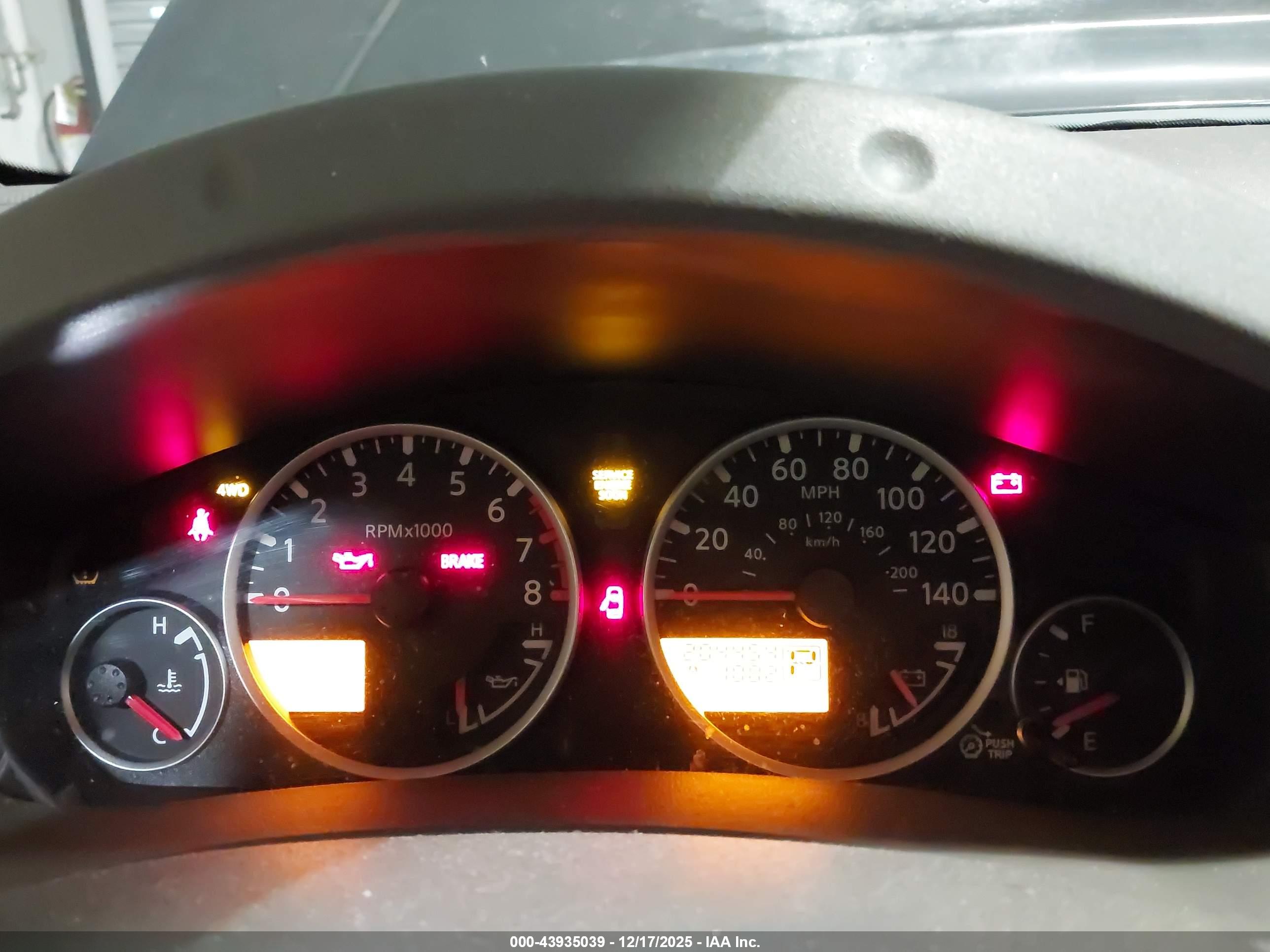 NISSAN FRONTIER image 7