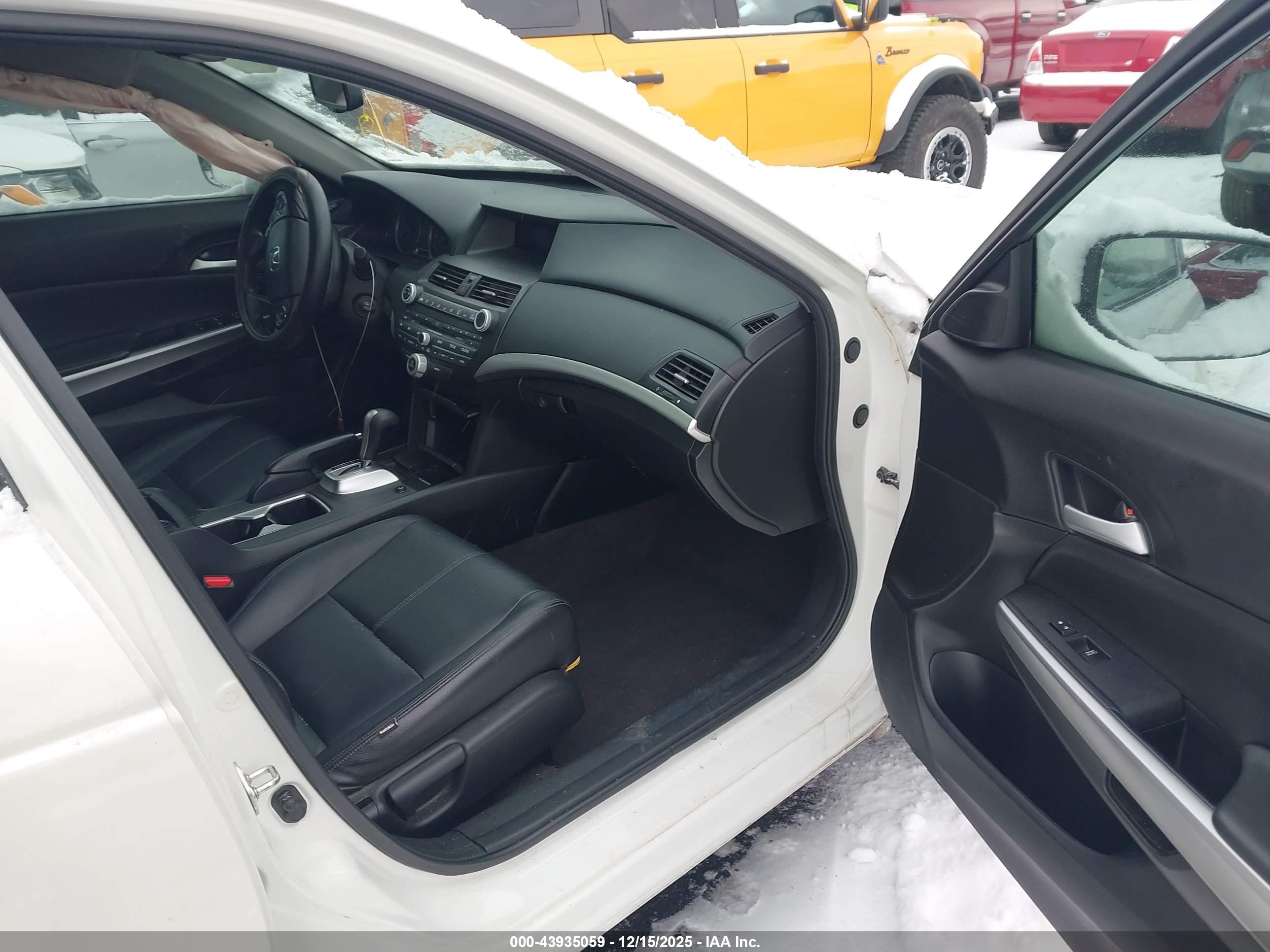 HONDA CROSSTOUR image 5
