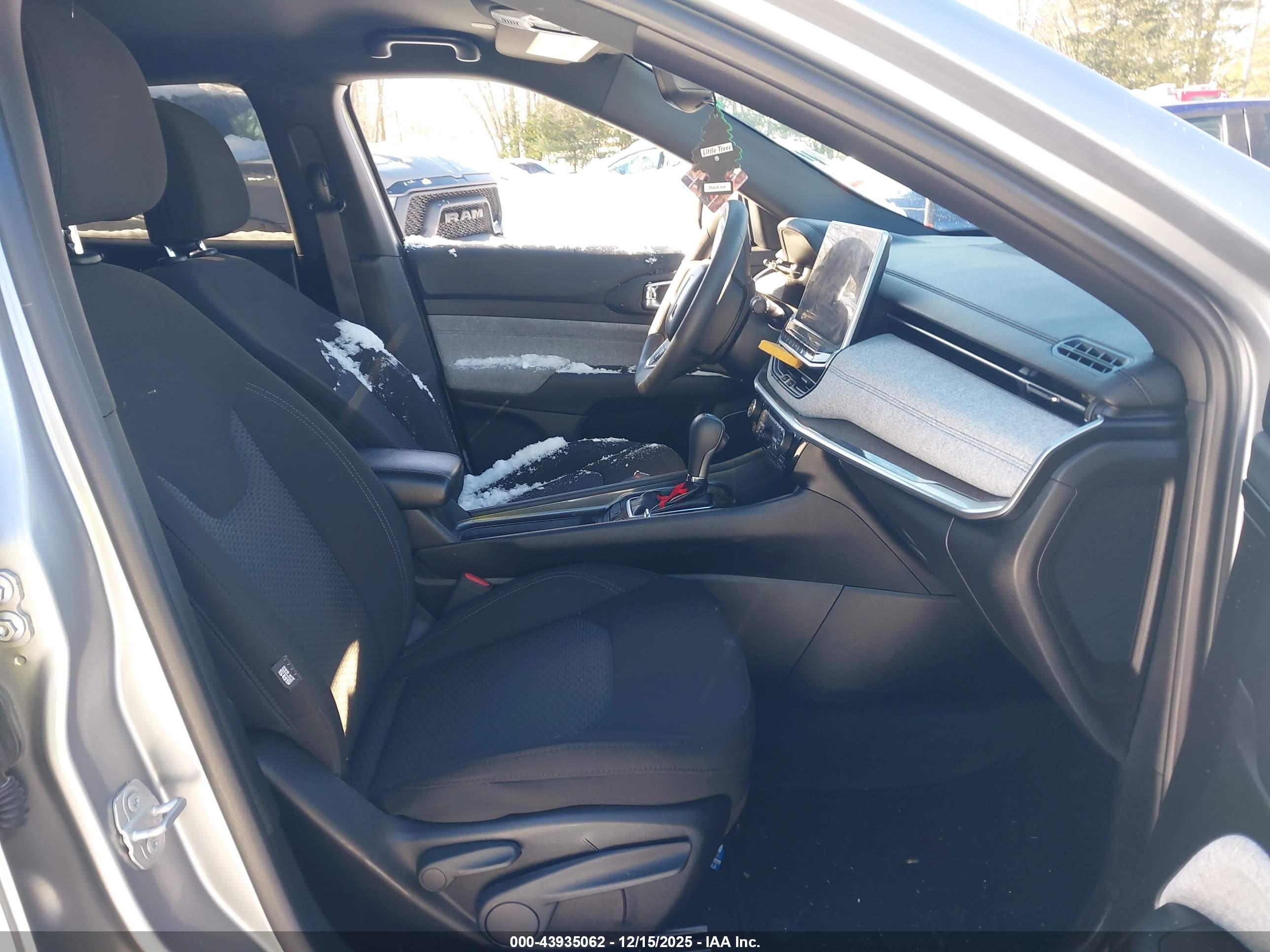 JEEP COMPASS image 5