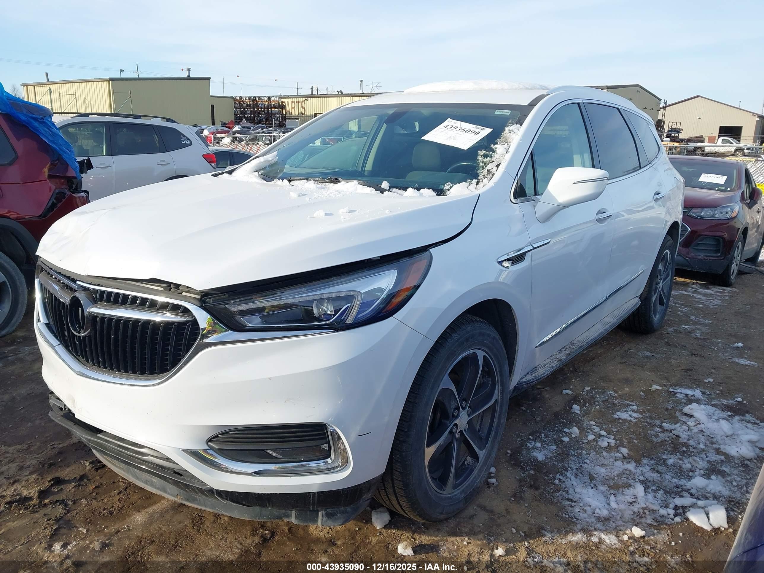 BUICK ENCLAVE image 2
