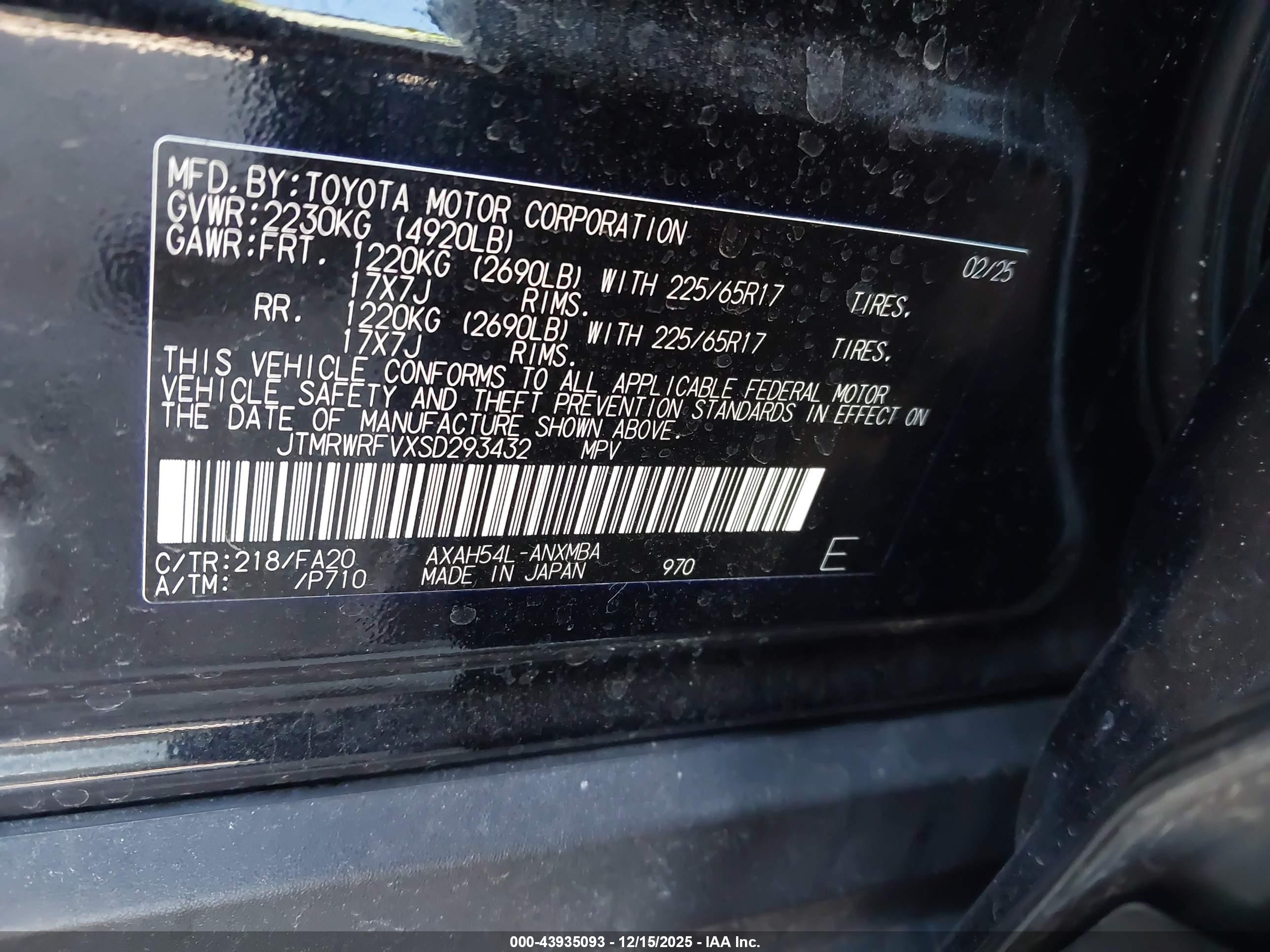 TOYOTA RAV4 image 9