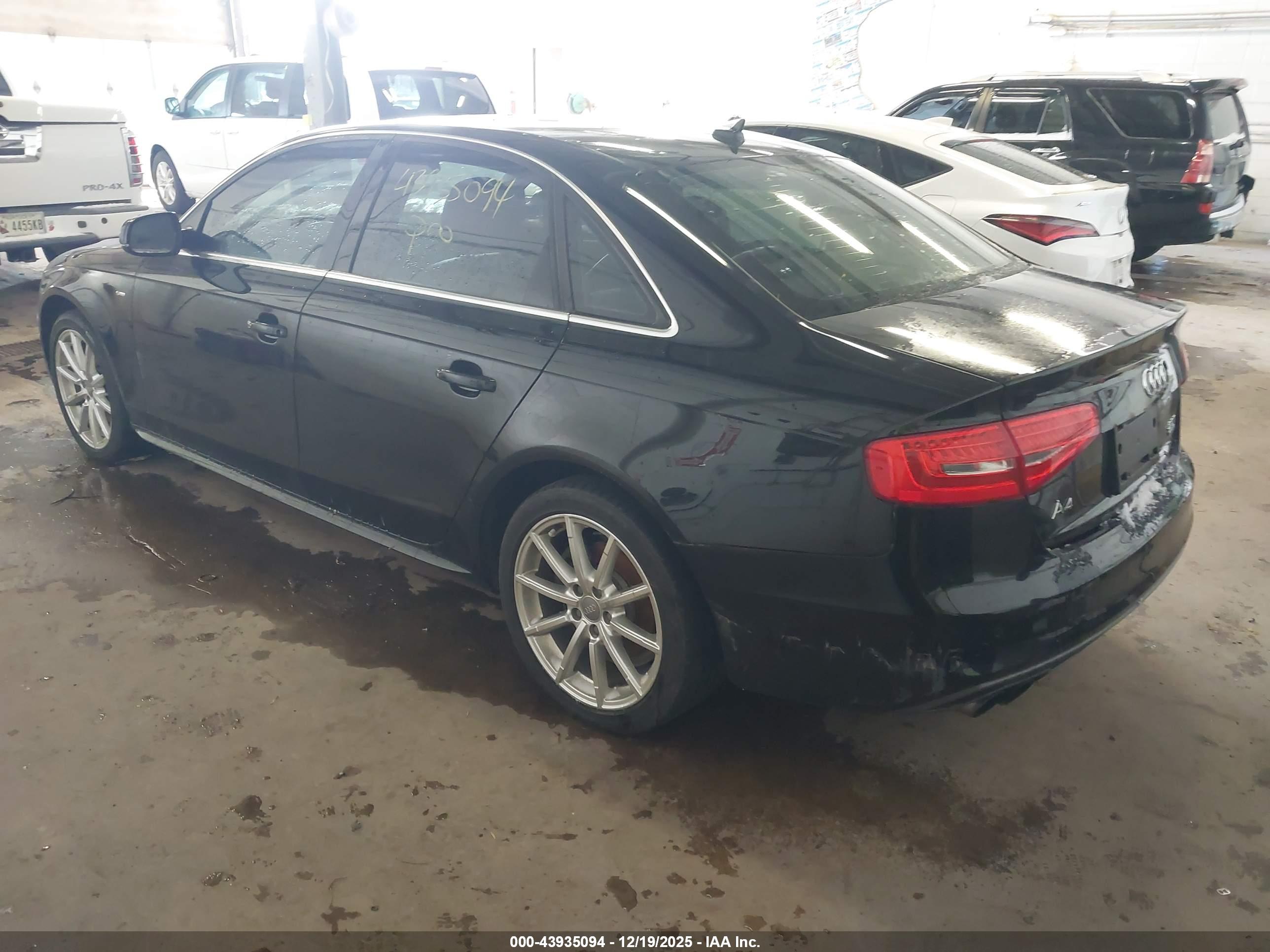 AUDI A4 image 3