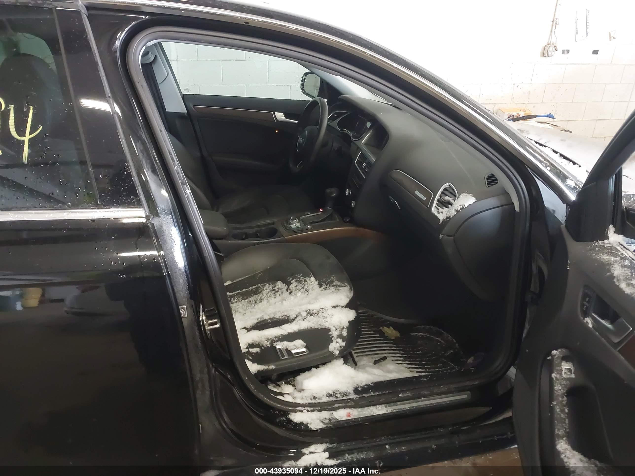 AUDI A4 image 5
