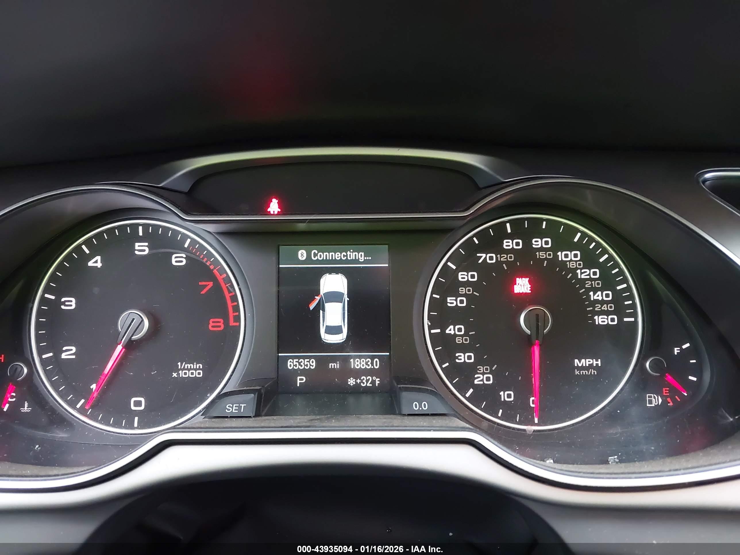 AUDI A4 image 7