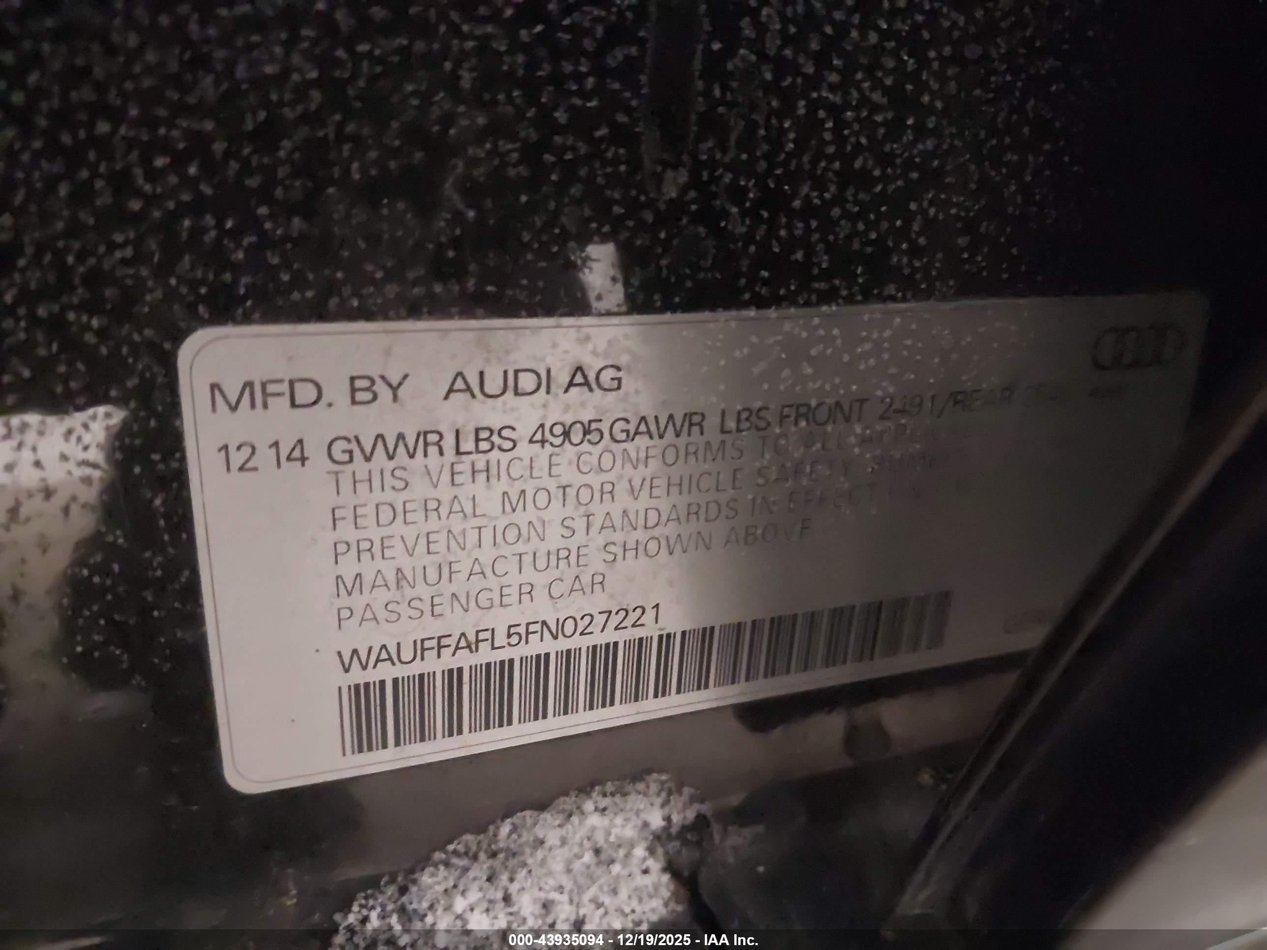AUDI A4 image 9